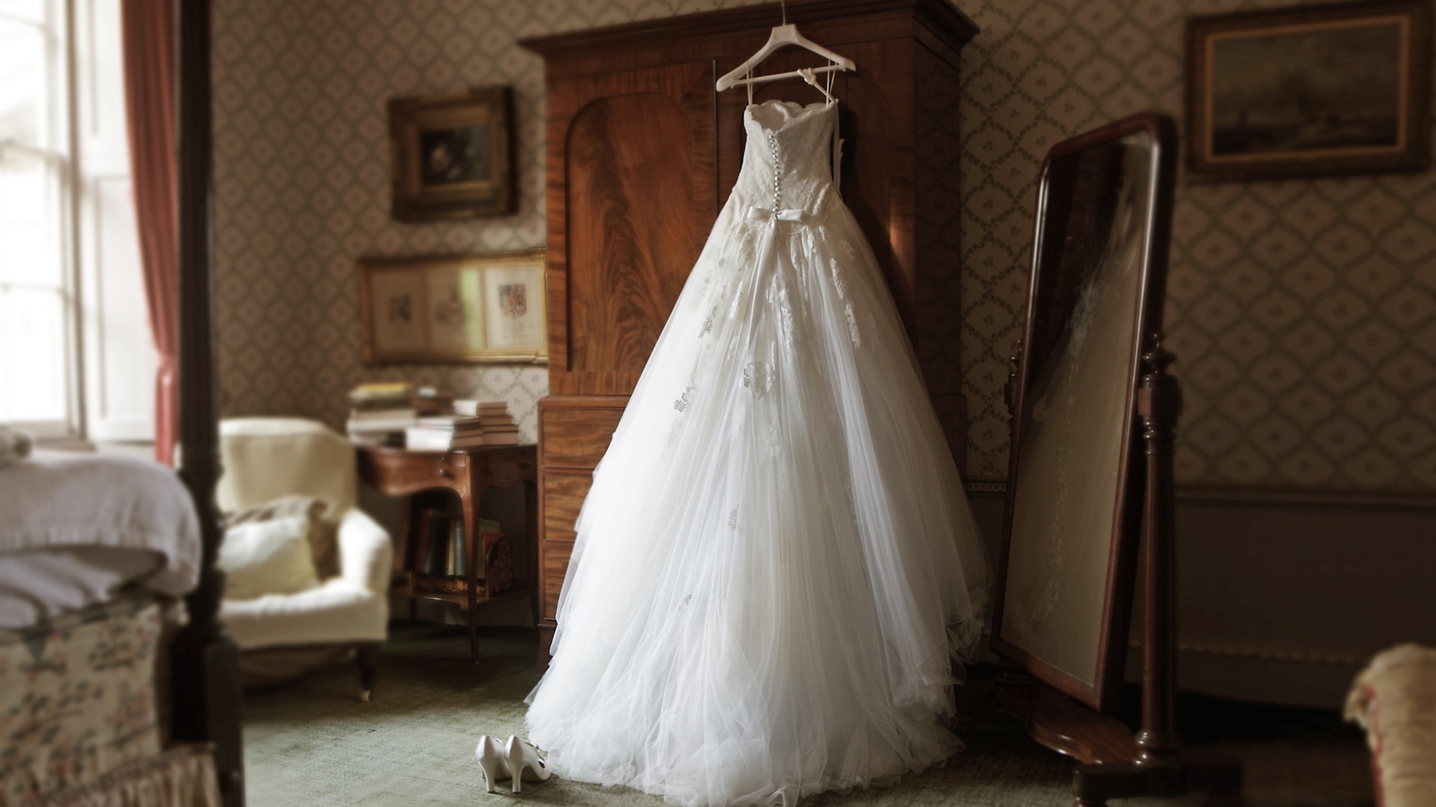 A 94-Year-Old Woman, Denied From Shopping For A Wedding Dress In The 1950s, Now Gets Her Wish