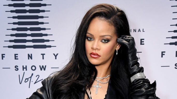 Rihanna Is Now Officially A Part Of The Billionaires Club