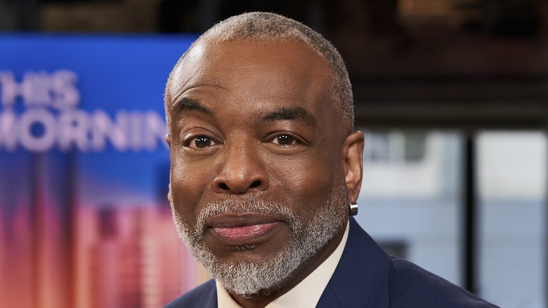 LeVar Burton Wasn't Selected As New 'Jeopardy' Host And Folks Aren't Taking It Well