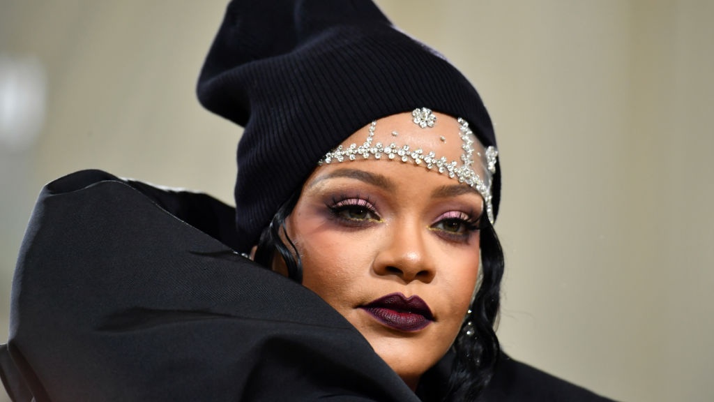 Rihanna, Still In Awe Of Her Billion-Dollar Empire, Said She Just Wants To Keep Giving Back