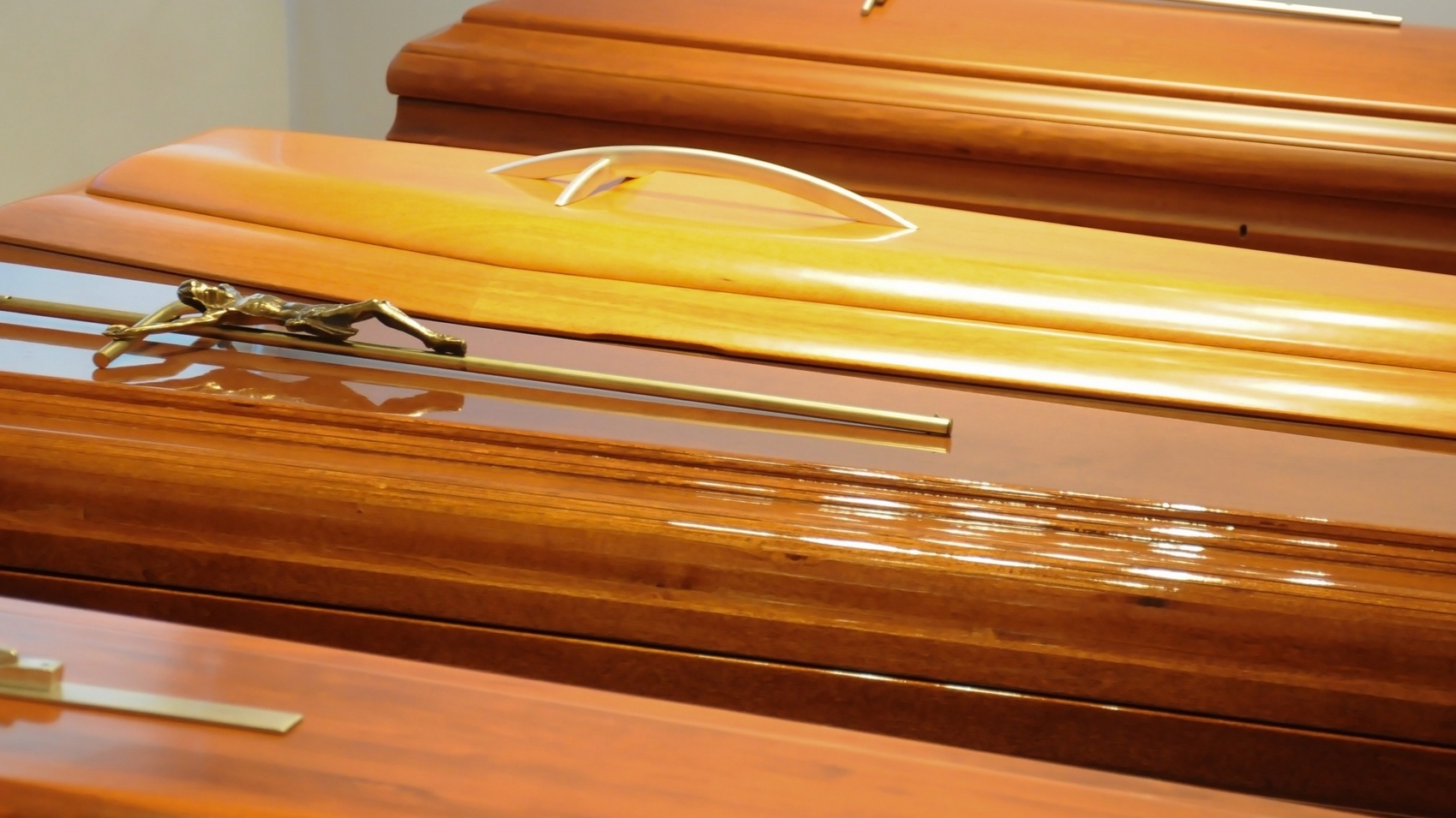 11 Siblings Sue New York Funeral Home For Burying Wrong Person In Their Mom's Plot