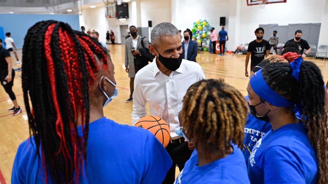 Barack Obama Shocks Chicago Teens With Surprise Visit To South Side YMCA