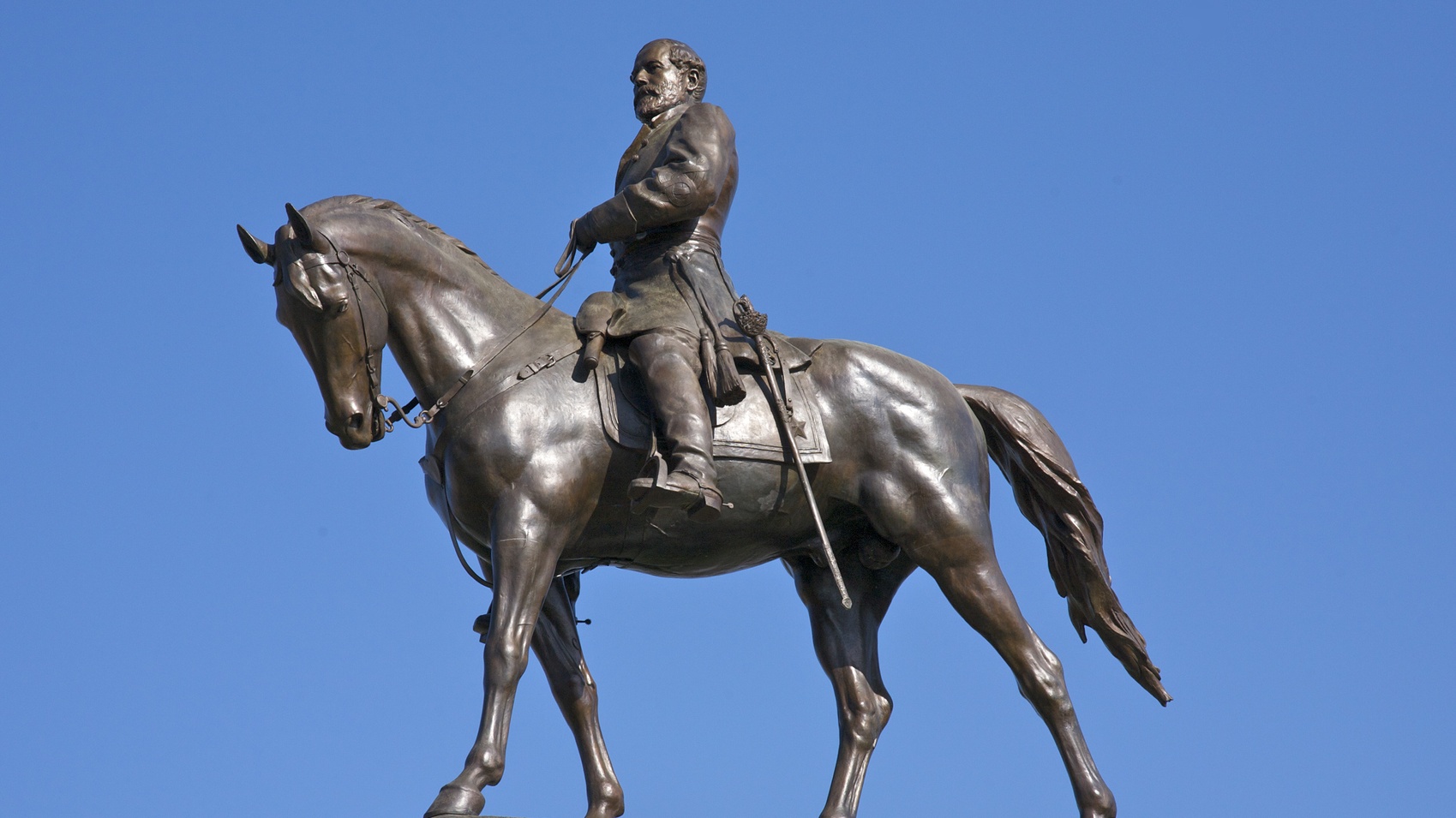 Charlottesville Robert E. Lee Statue To Be Melted Down And Repurposed By African American Museum