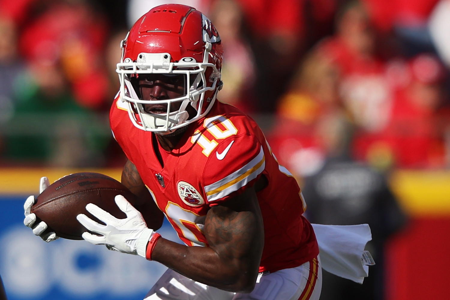 Chiefs' Tyreek Hill Traded to Dolphins for 5 Draft Picks, Including 2022  1st-Rounder, News, Scores, Highlights, Stats, and Rumors