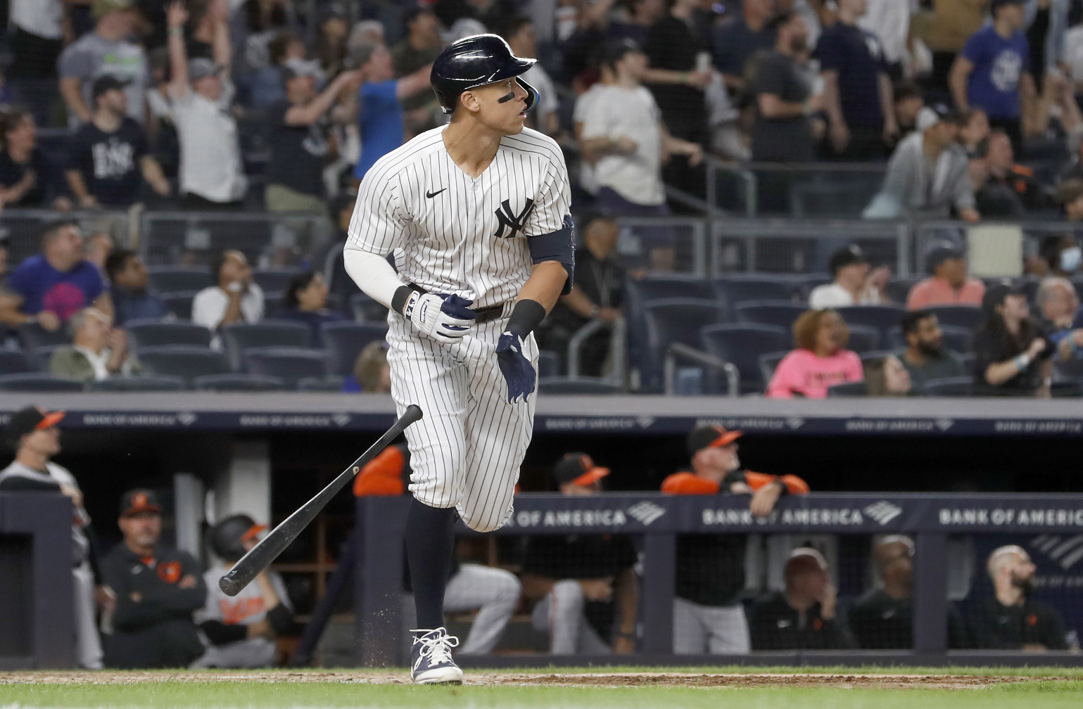 Yankees' Aaron Judge on fire, yet 'still searching'; Joey Gallo is