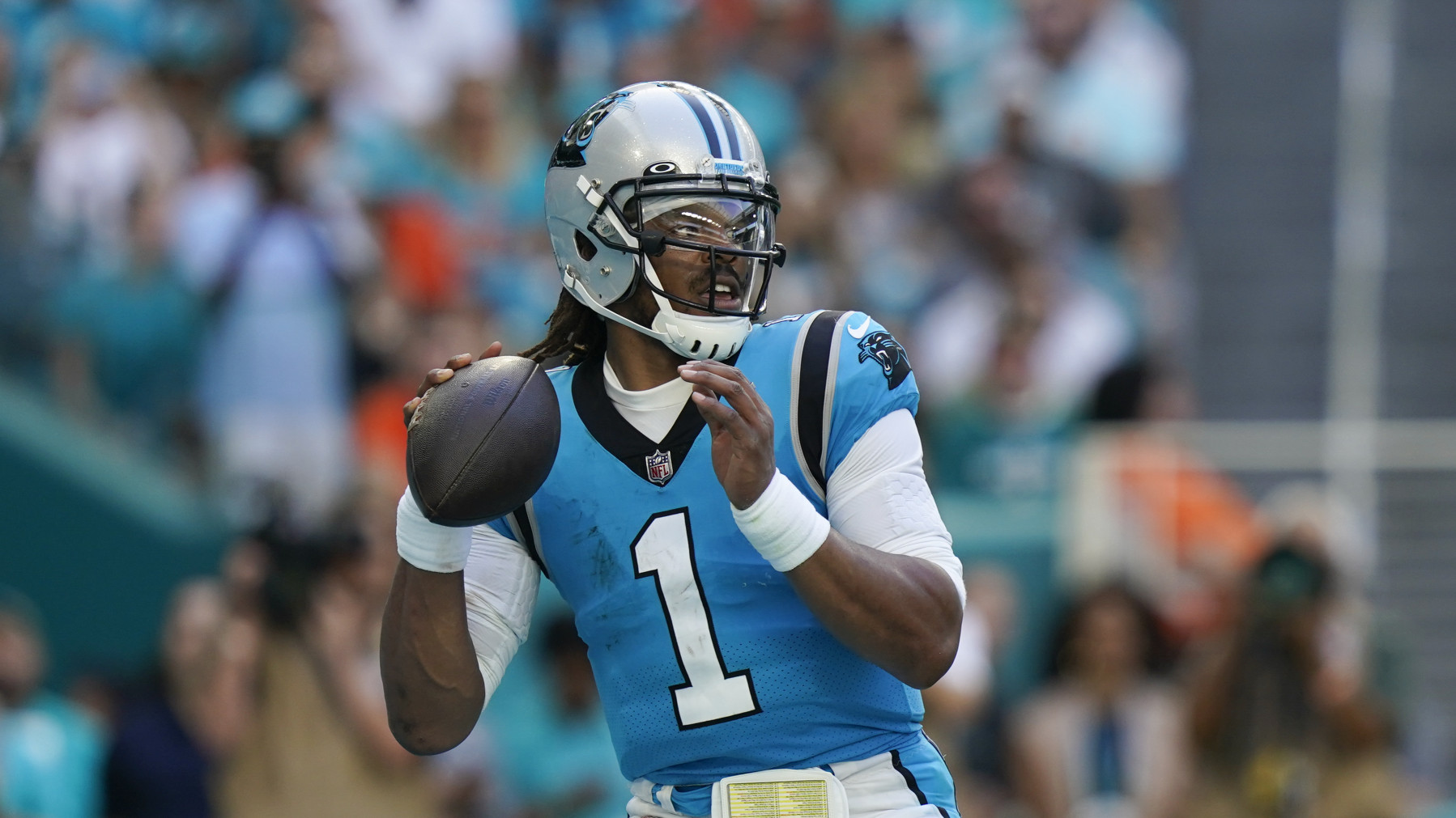 Cam Newton's woeful day for Carolina Panthers ends in benching