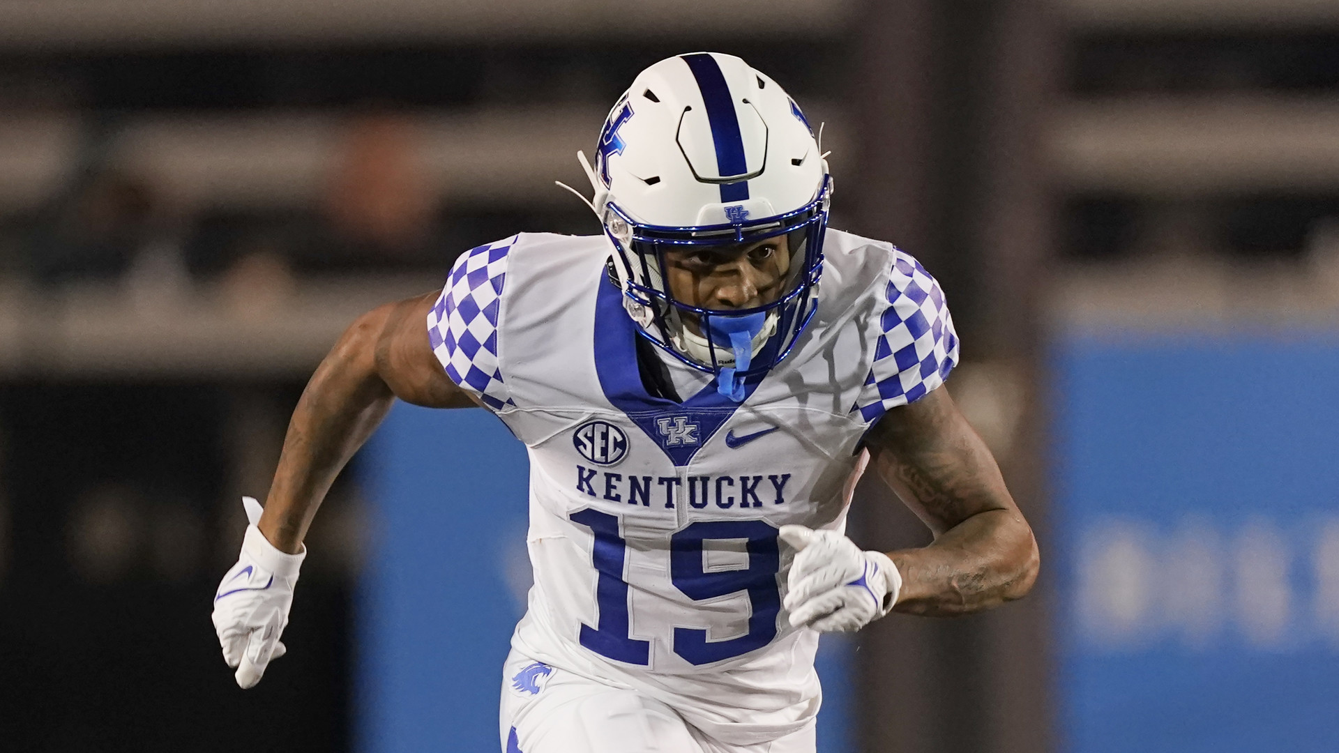 Ray Lewis' son Rahsaan Lewis excels for Kentucky football in practice