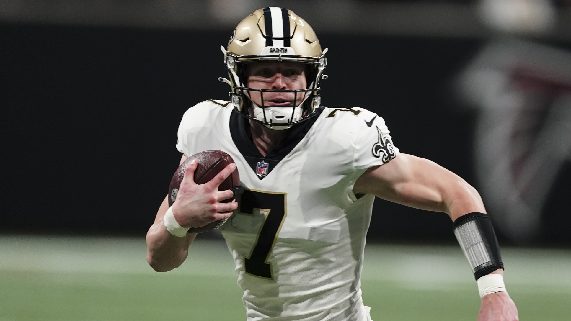 Taysom Hill of the New Orleans Saints in action against the New York