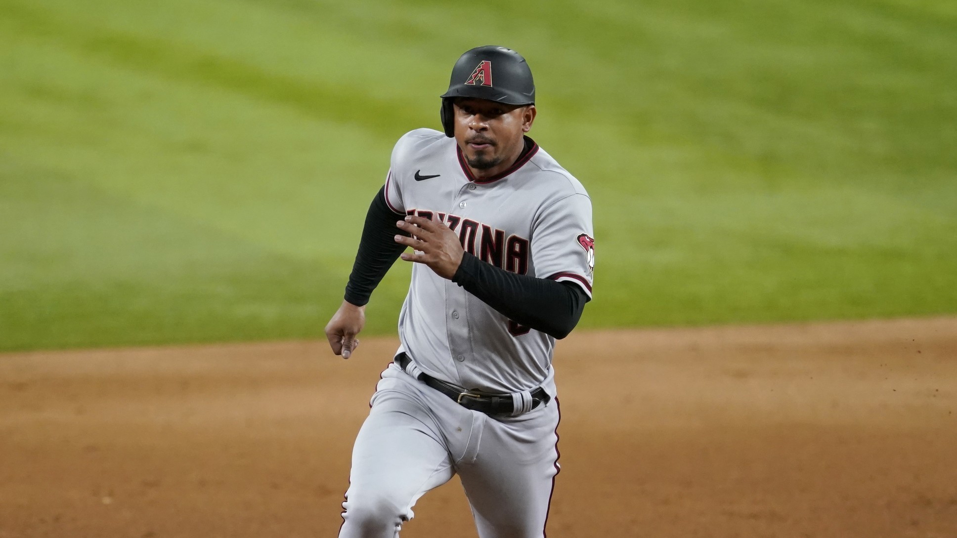 Diamondbacks Acquire Eduardo Escobar From Twins For 3 Prospects — College  Baseball, MLB Draft, Prospects - Baseball America