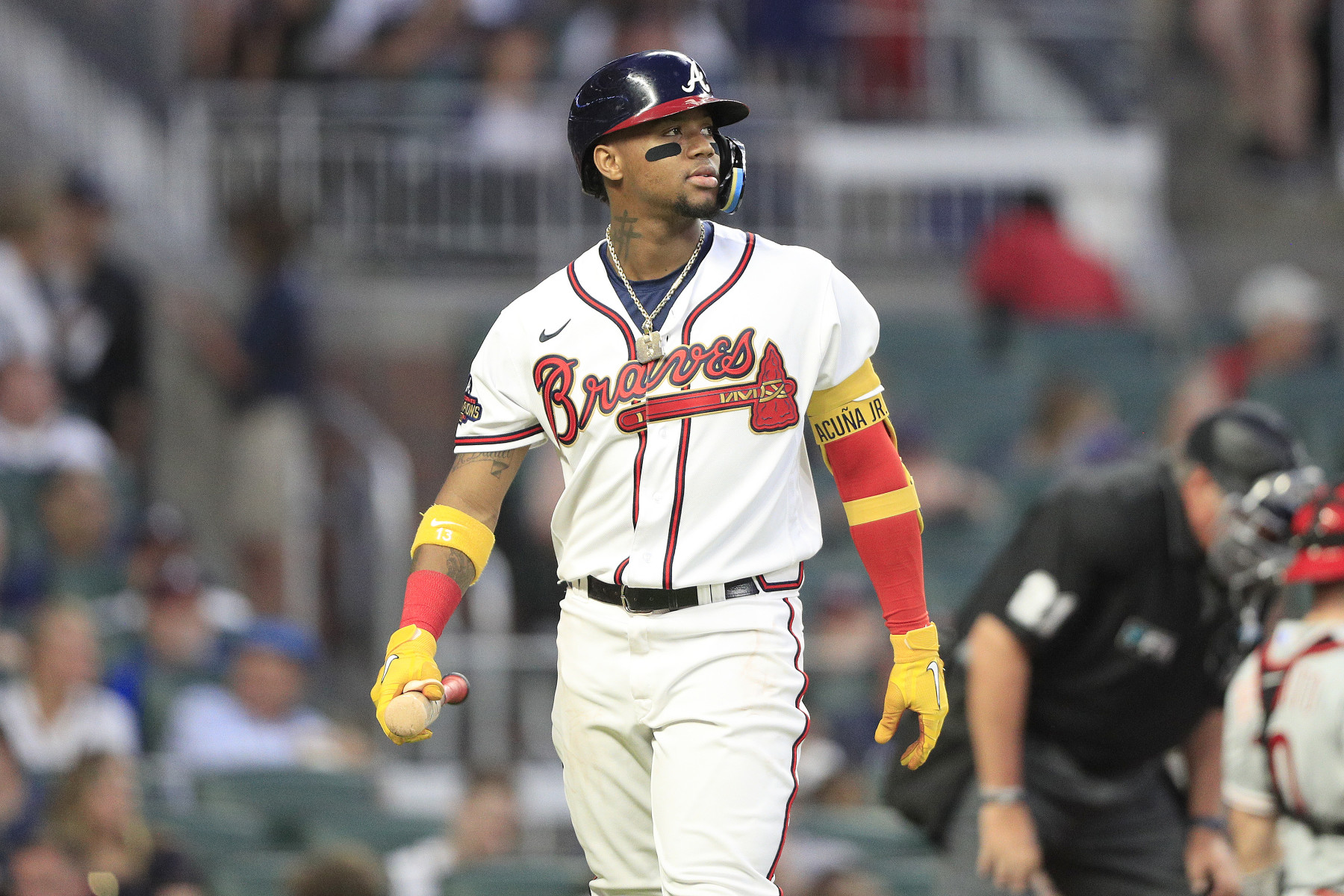 Braves' Ronald Acuña has Grade 1 right quad strain