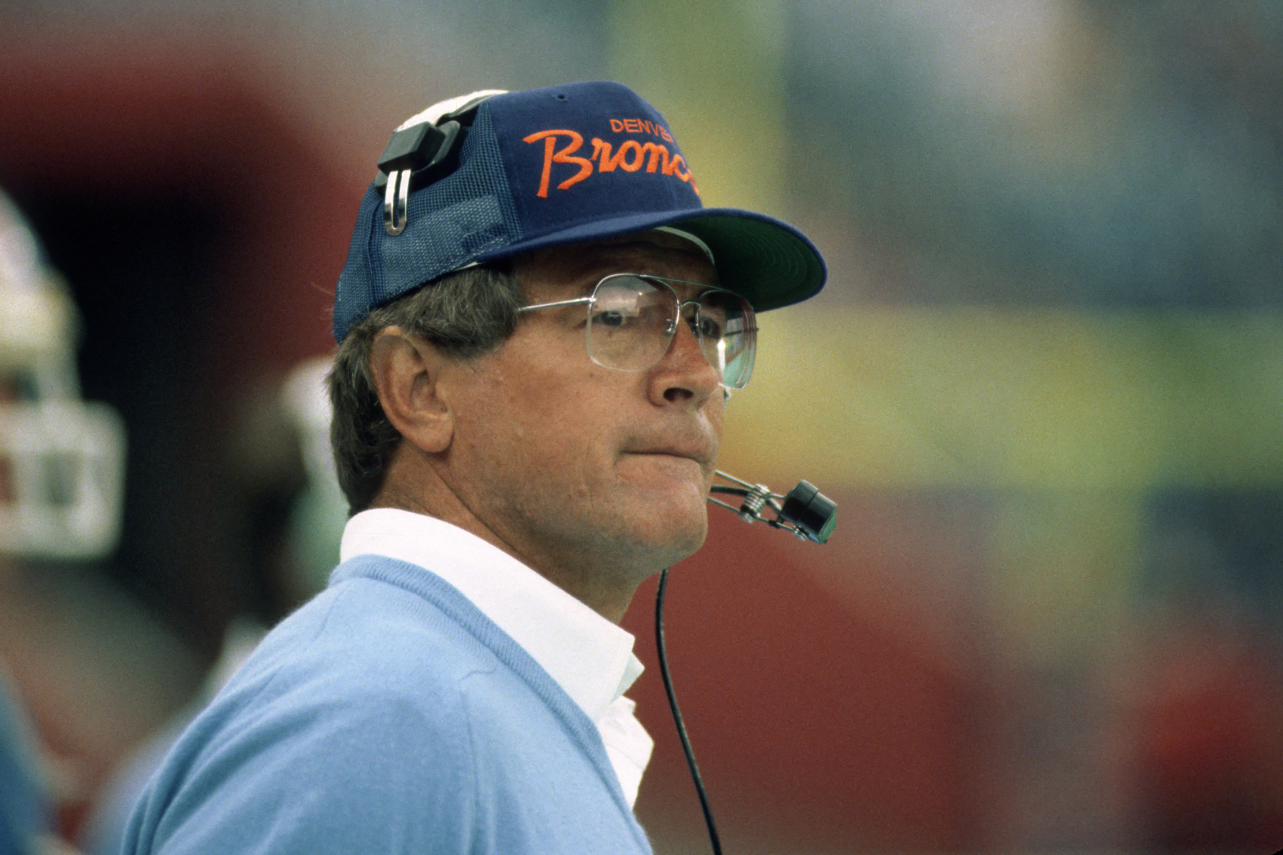 Former Broncos, Falcons, Giants coach Dan Reeves dies at 77