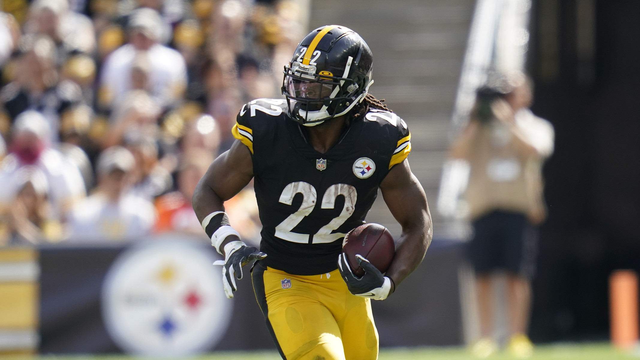 Around The NFL on X: Najee Harris (foot) ruled out of Steelers-Bengals    / X