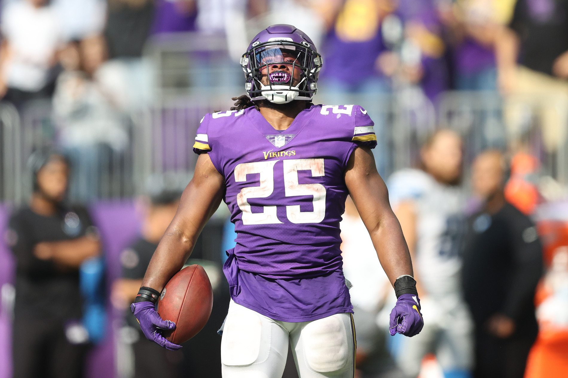 Alexander Mattison fantasy football waiver wire: Vikings RB worth pick up  for Week 13 following injury to Dalvin Cook - DraftKings Network