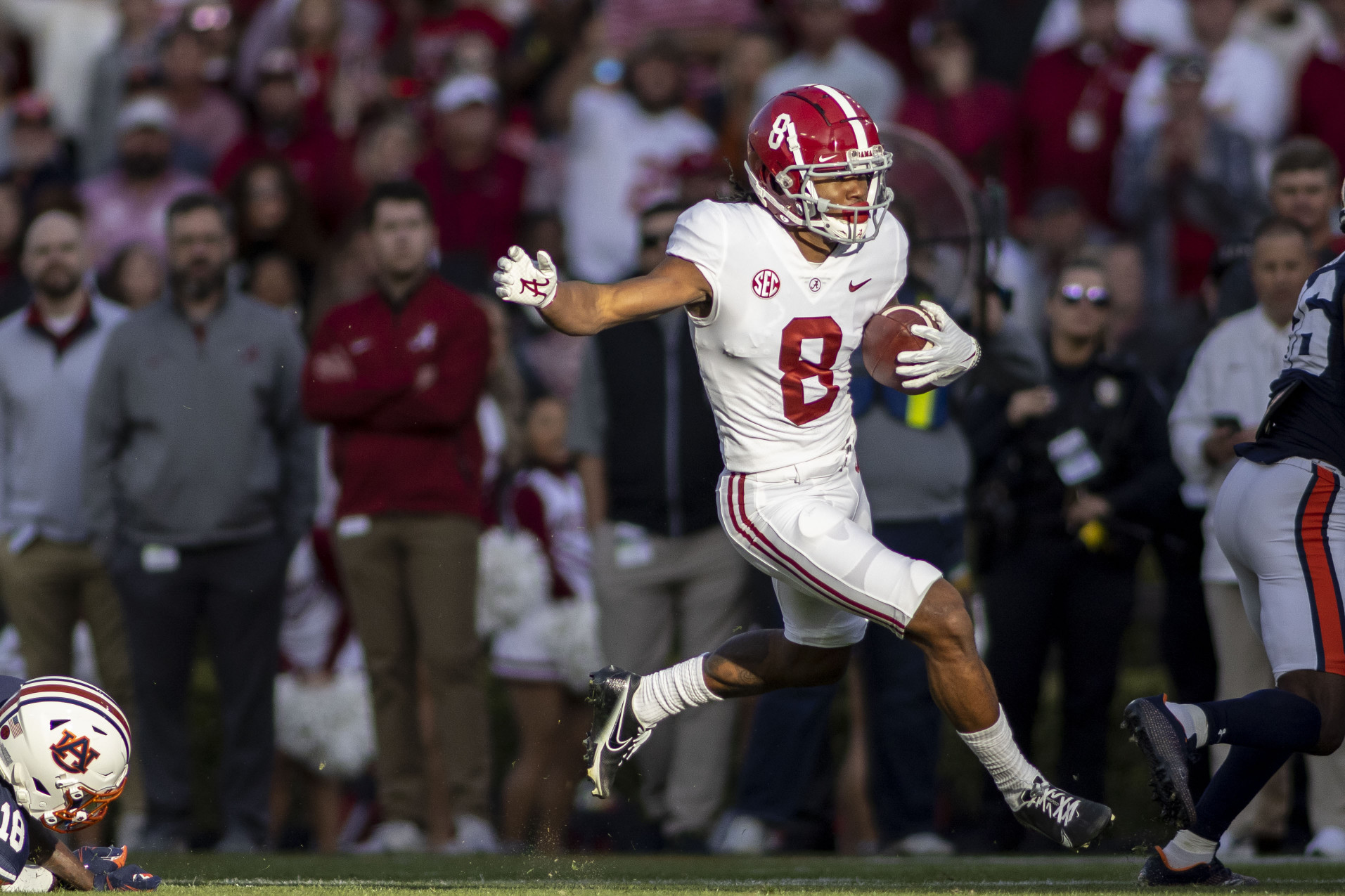 Alabama survives in 4OT over Auburn