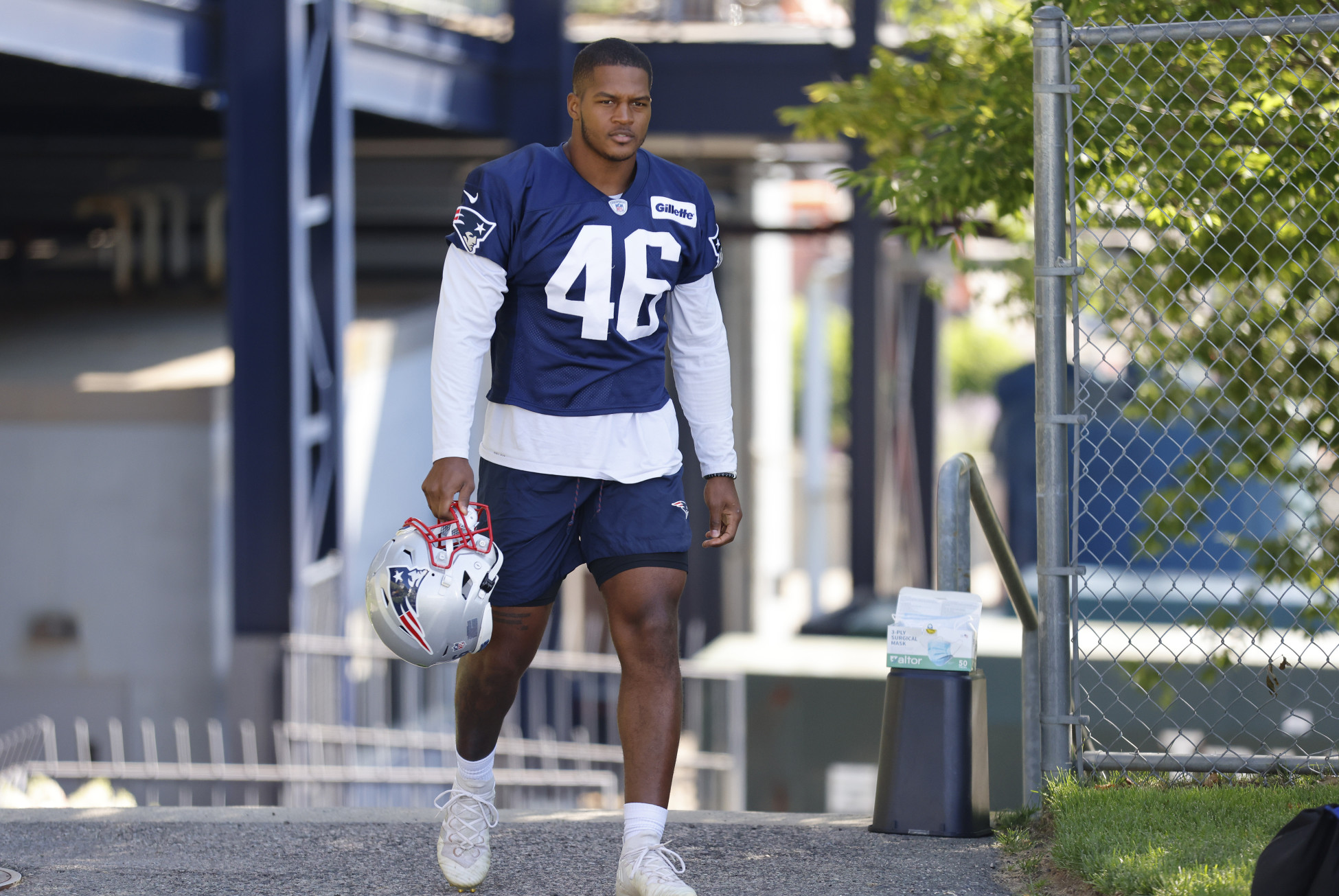 Patriots To Sign LB Raekwon McMillan