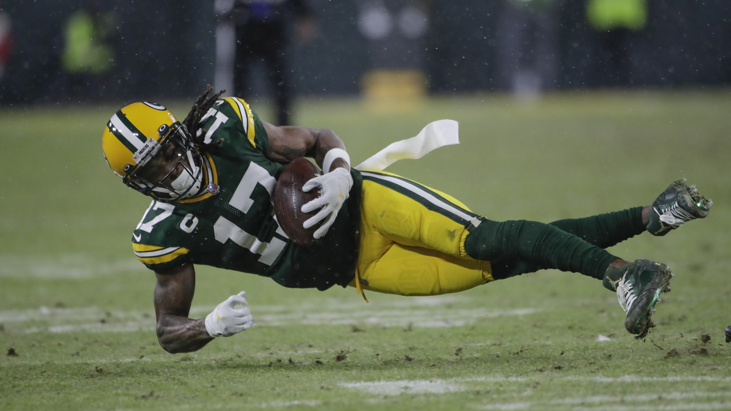 Bleacher Report - Breaking: Packers trade Davante Adams to the Raiders, per  @rapsheet