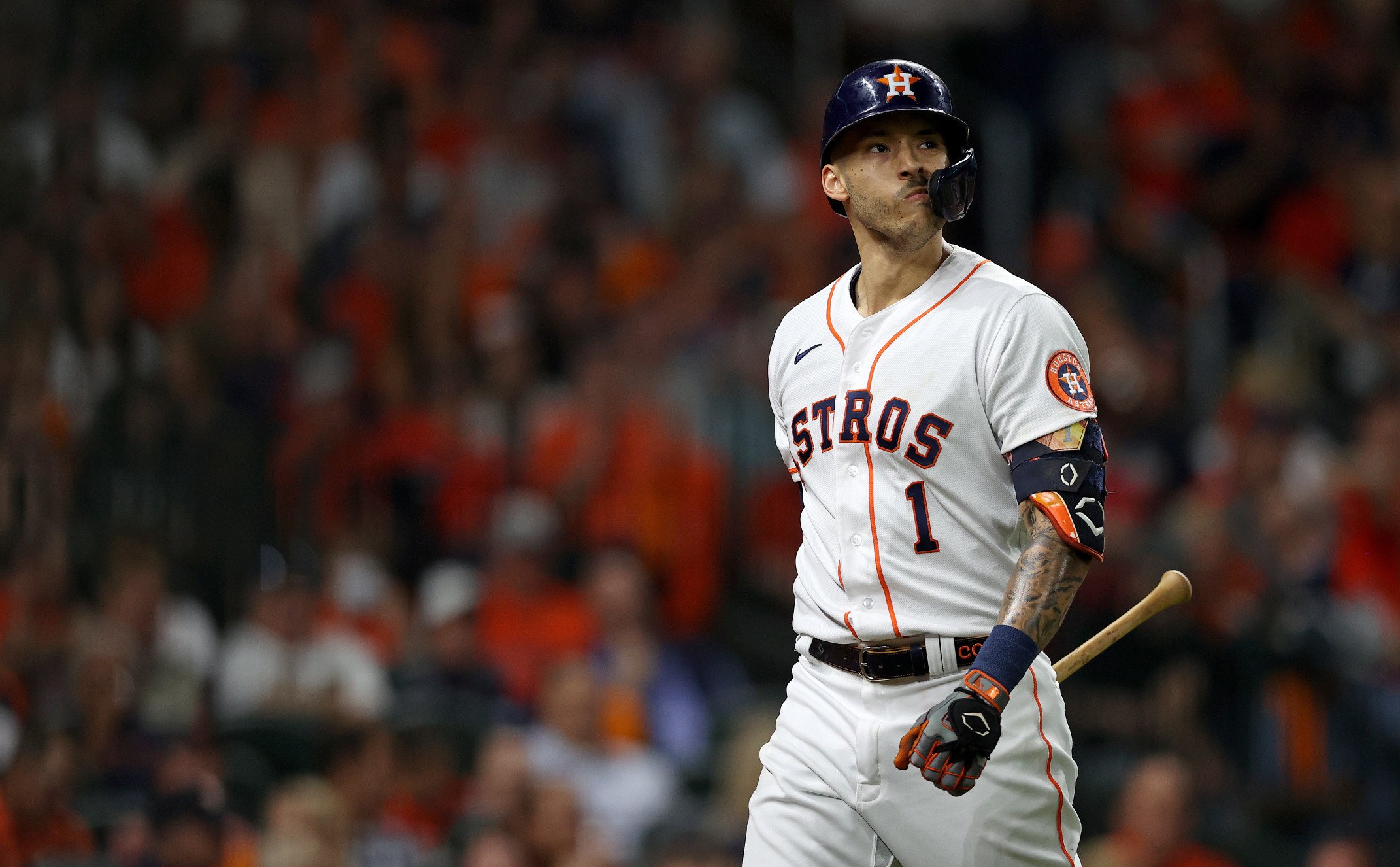 Carlos Correa Rumors: Yankees Buzz Gaining Steam; Giants Not in Deep  Negotiations, News, Scores, Highlights, Stats, and Rumors