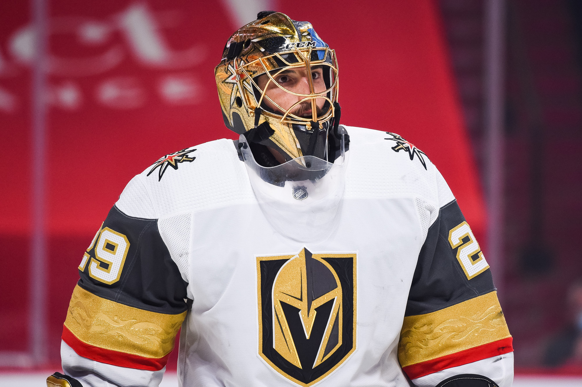 Vegas trades Fleury to Chicago as goalie carousel spins