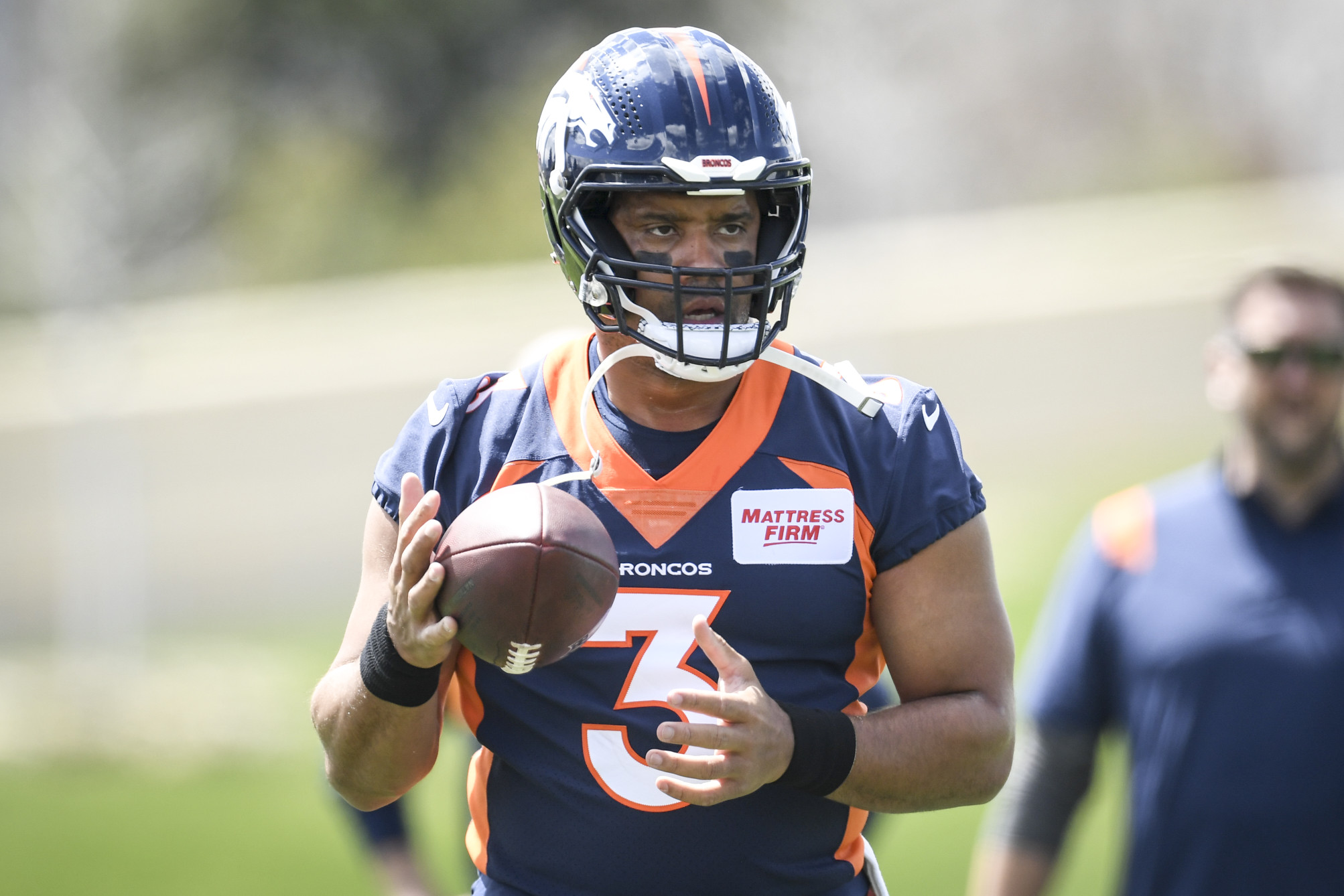 Analysis: Broncos, Wilson may pay for whitewashing preseason – WKTY