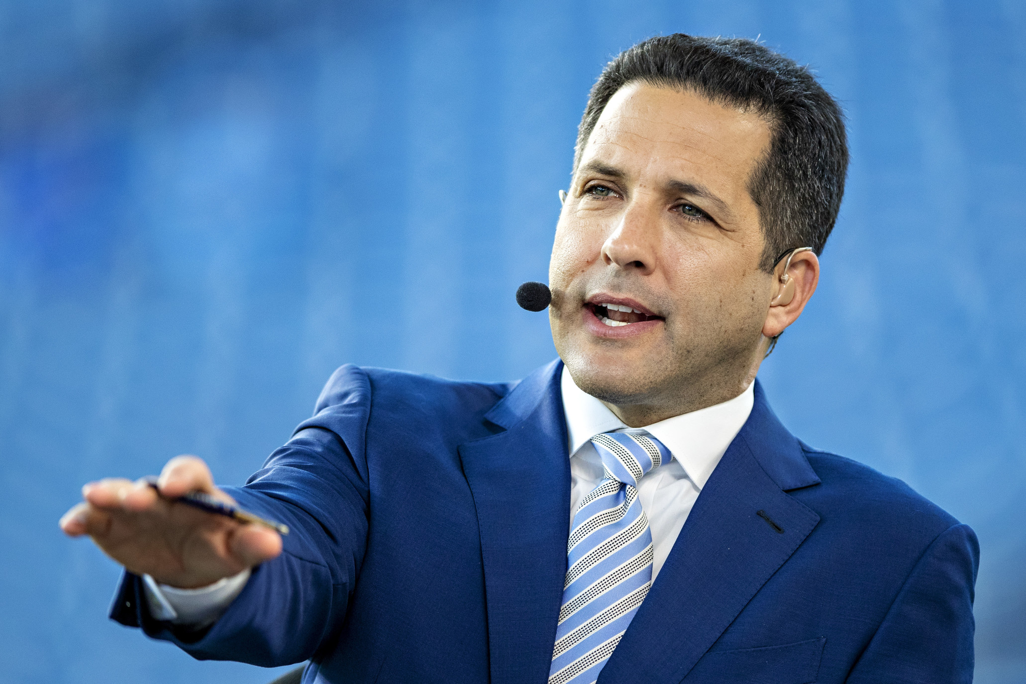 Heavy criticism for Adam Schefter over deleted tweet about Dwayne