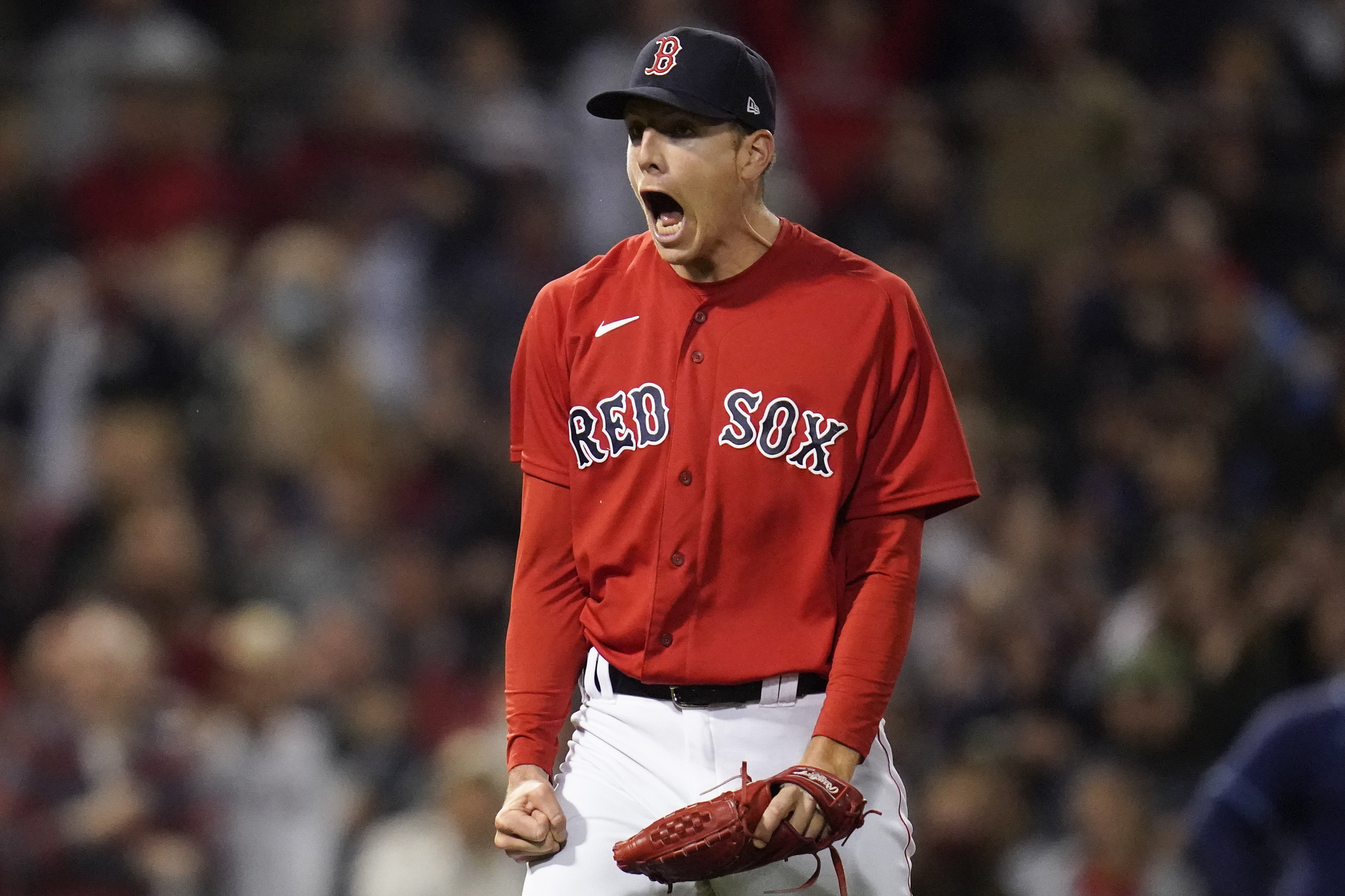 Red Sox's Christian Vazquez hits walk-off home run after ruling erases  Rays' run in wild game