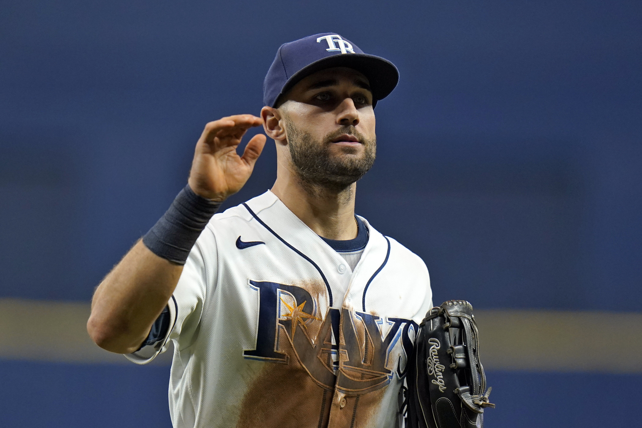 So many questions about Kevin Kiermaier-Blue Jays card incident