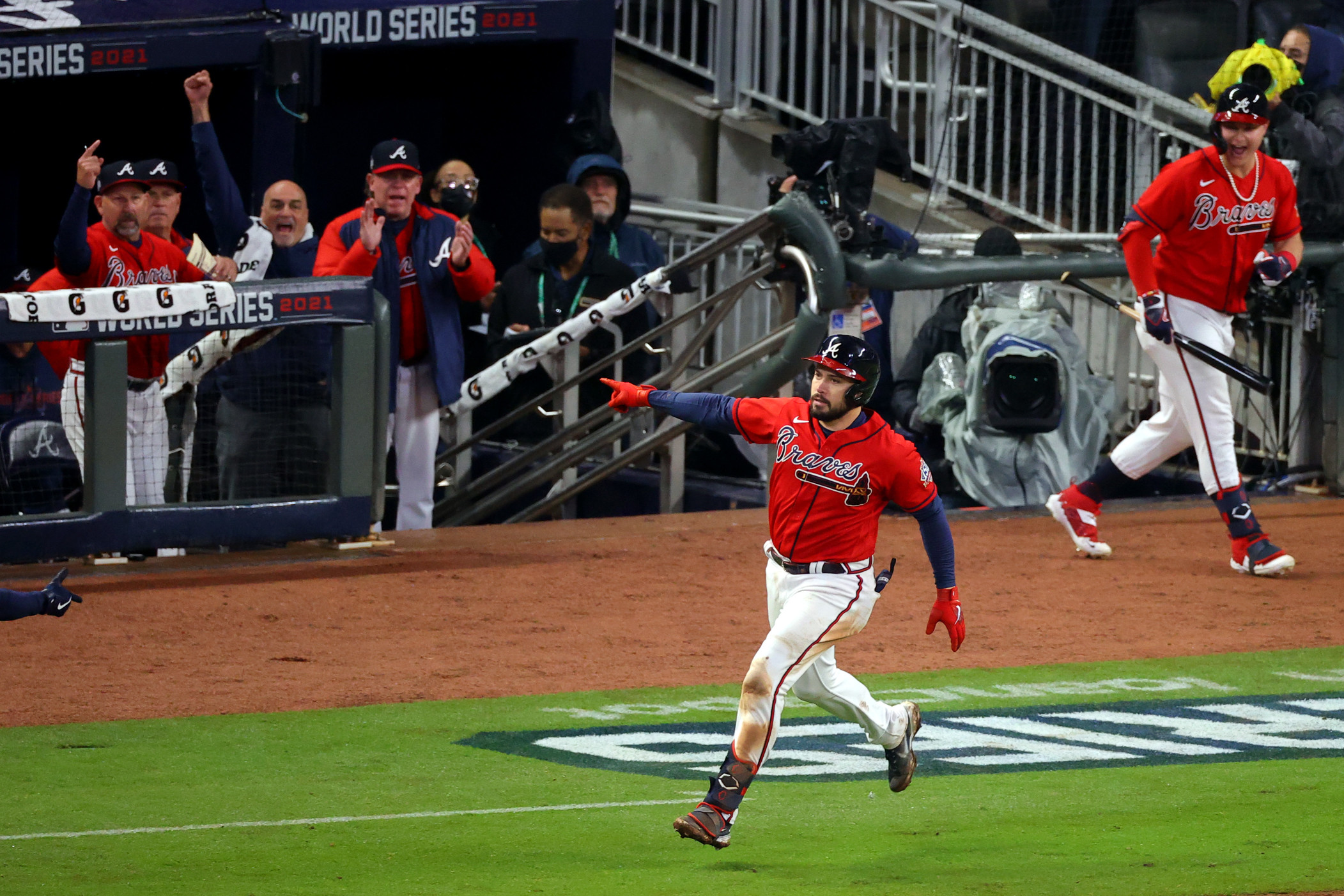 Rookie Ian Anderson, bullpen combine on 2-hitter as Braves take World Series  lead