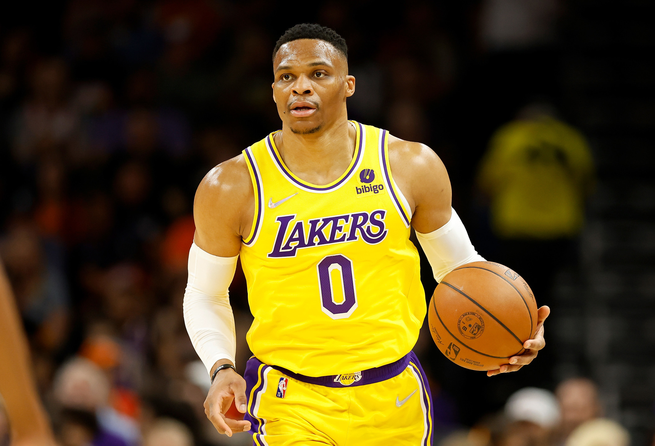 The Lakers not willing to include future draft pick in potential Westbrook  trade