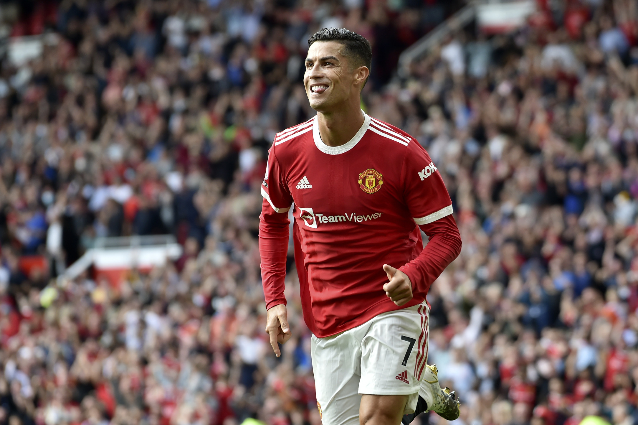 Cristiano Ronaldo returns to Man U: CR7 nets twice in first game