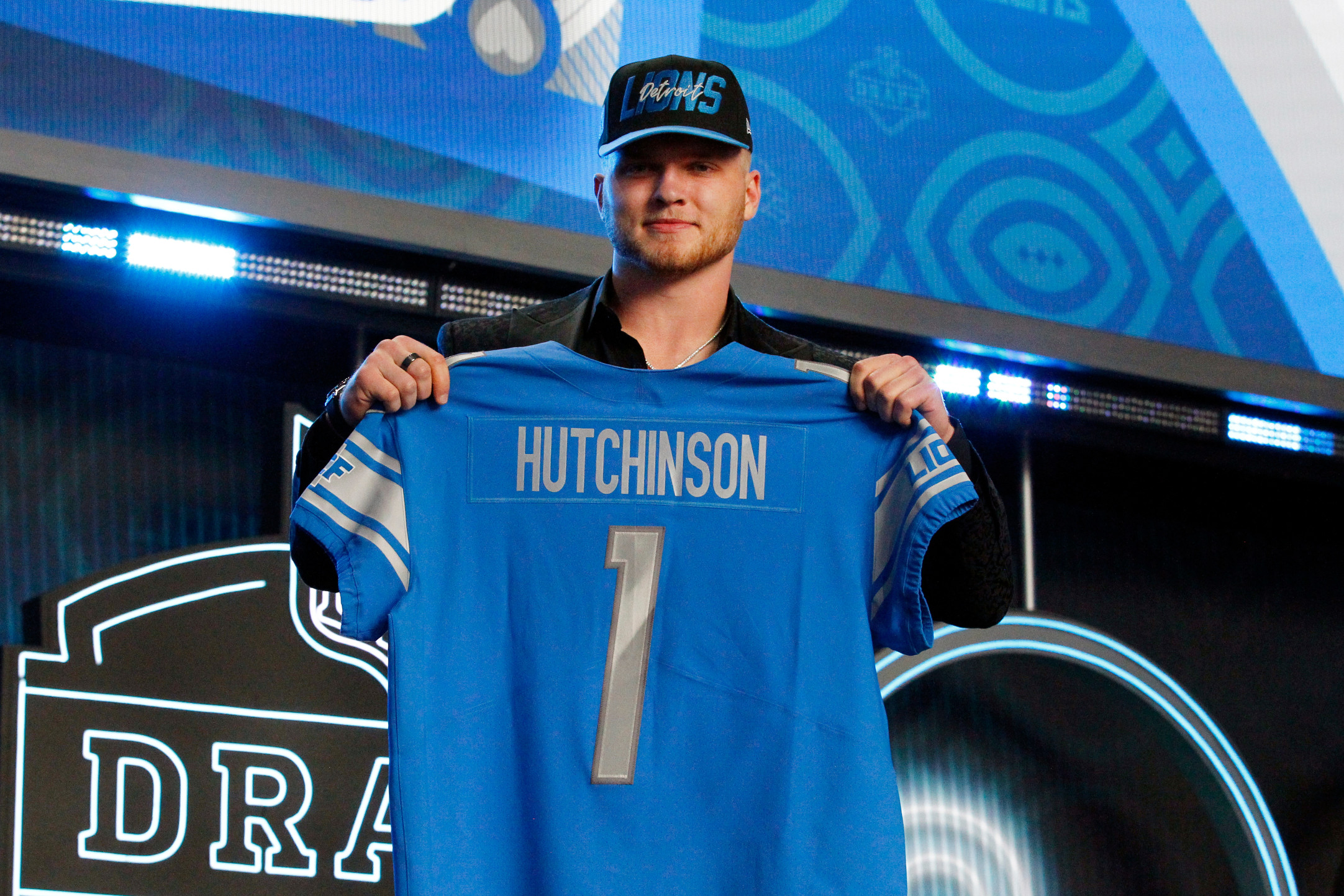 Aidan Hutchinson, Lions Agree to $35.7M Rookie Contract After 2022 NFL Draft, News, Scores, Highlights, Stats, and Rumors