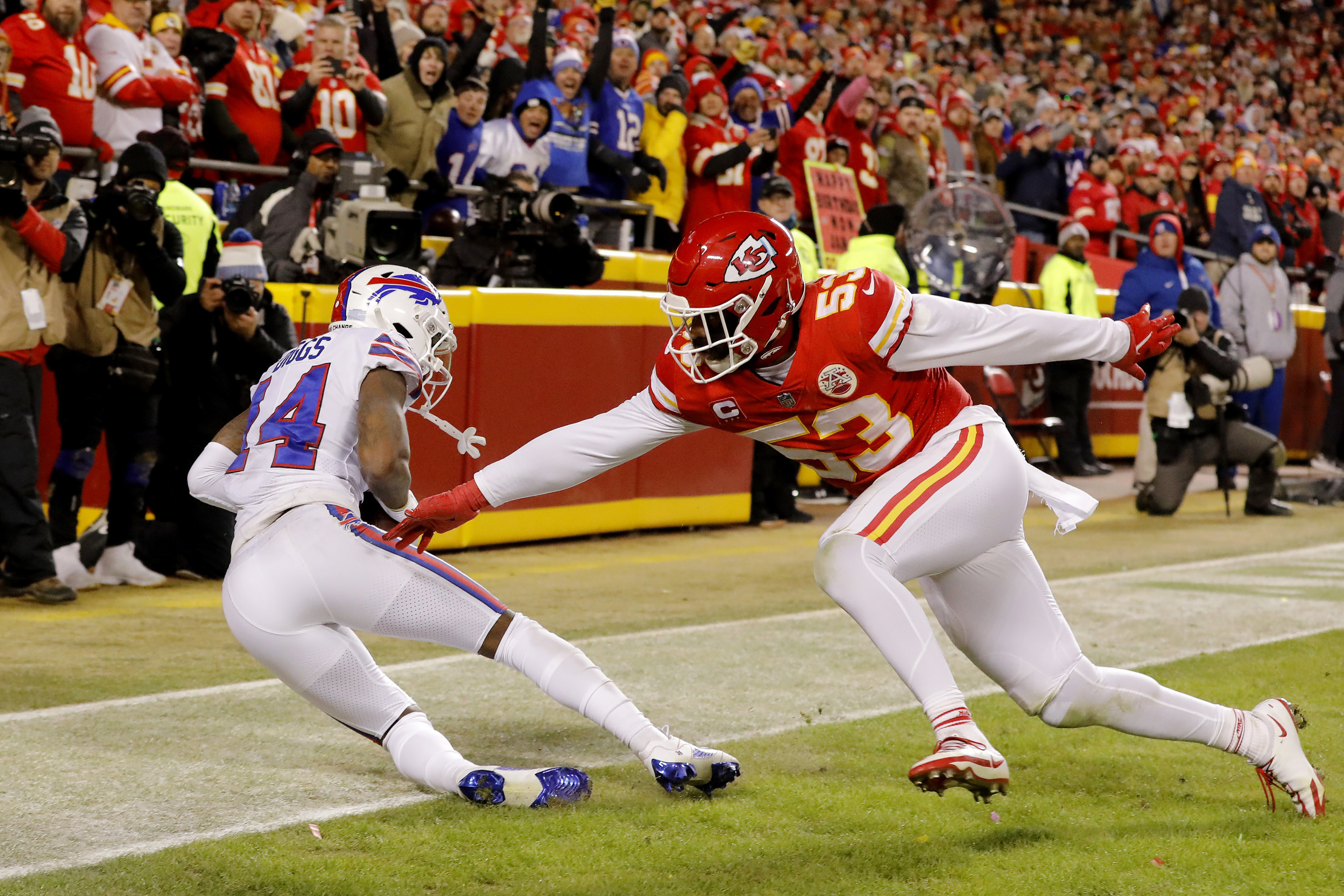 VIDEO: Stefon Diggs Knocks Shoes Off Chiefs Fan on Field in Bills Game