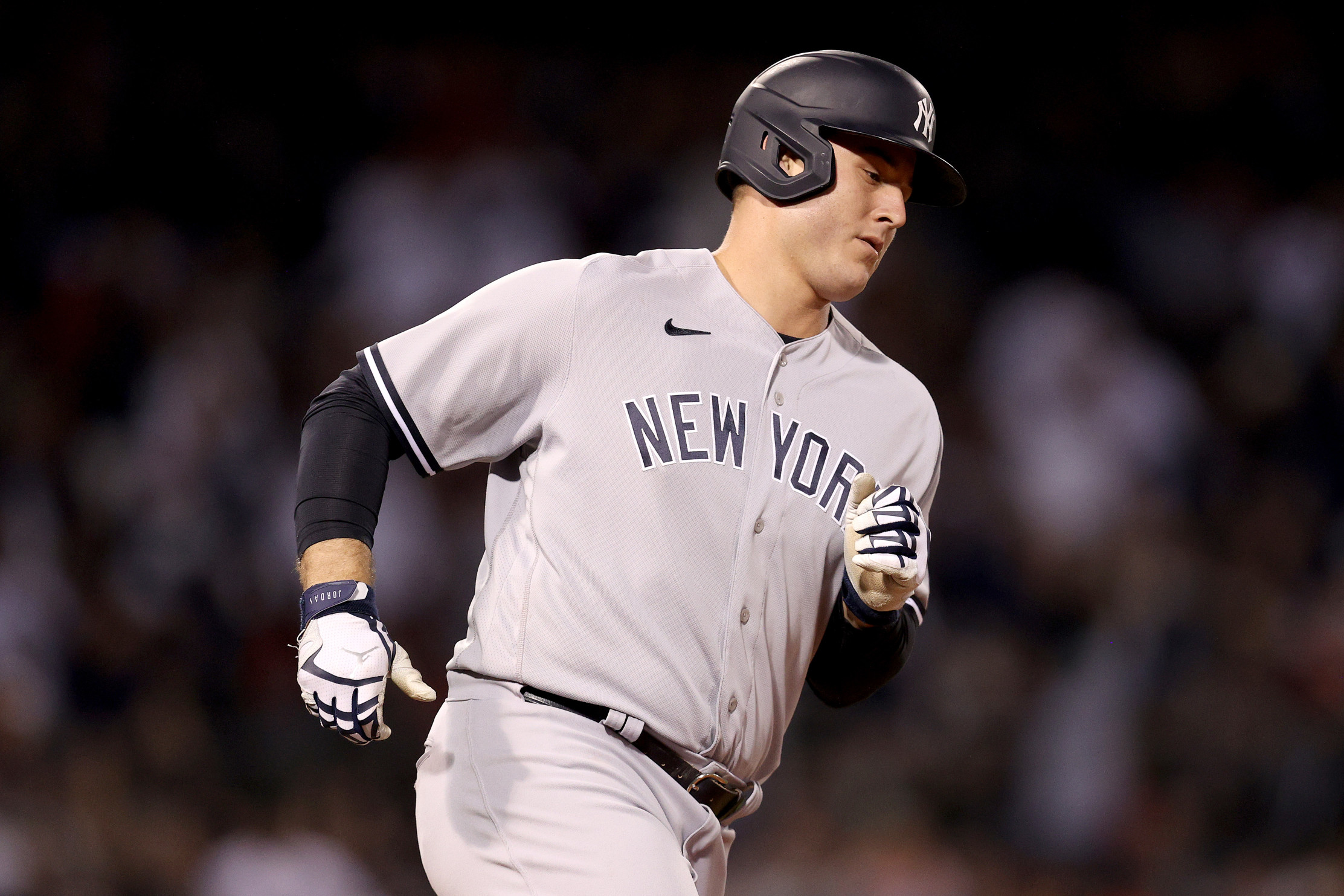 Yankees' DJ LeMahieu could be joining Anthony Rizzo on IL