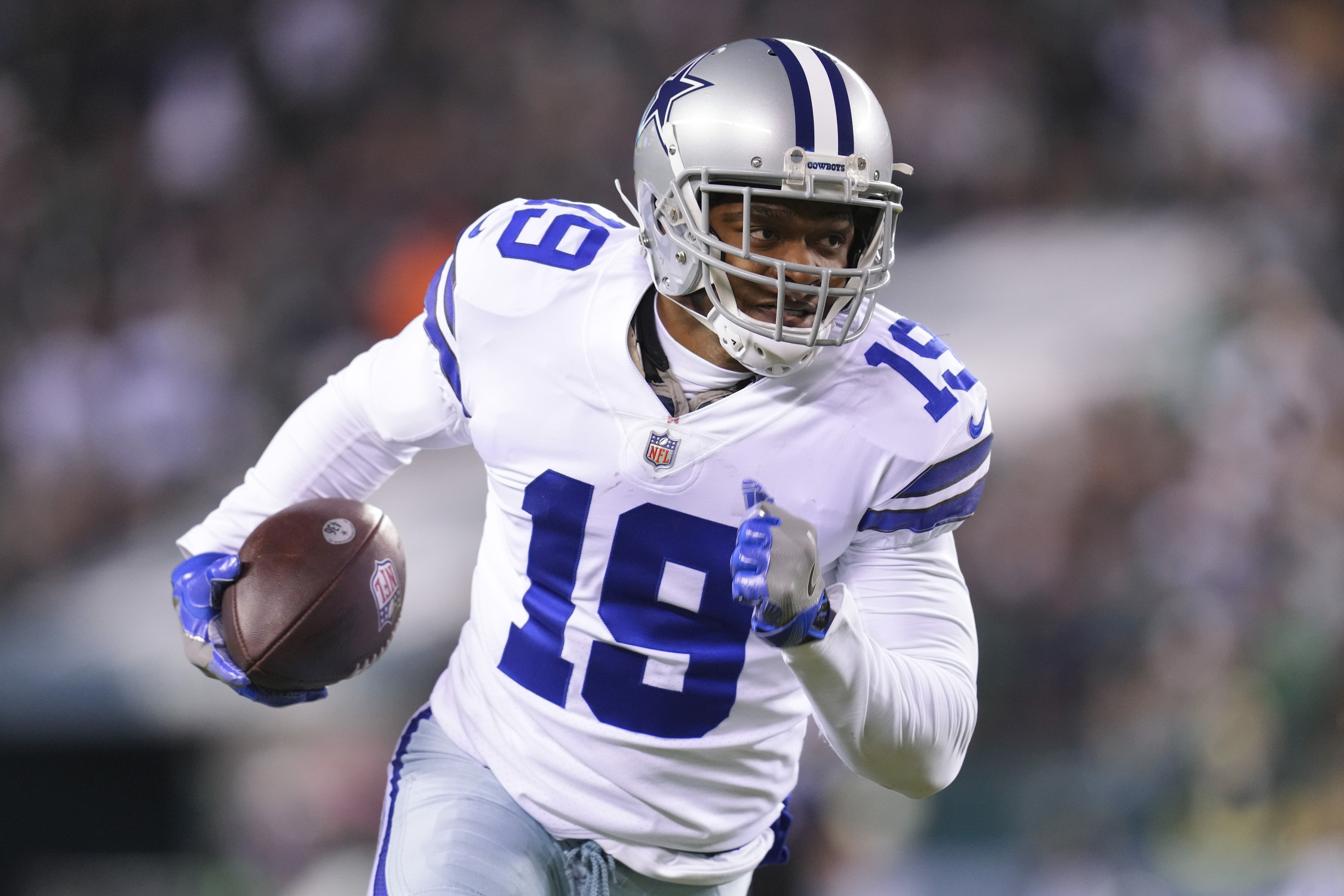 Cowboys finalizing trade of Amari Cooper to Browns for late-round