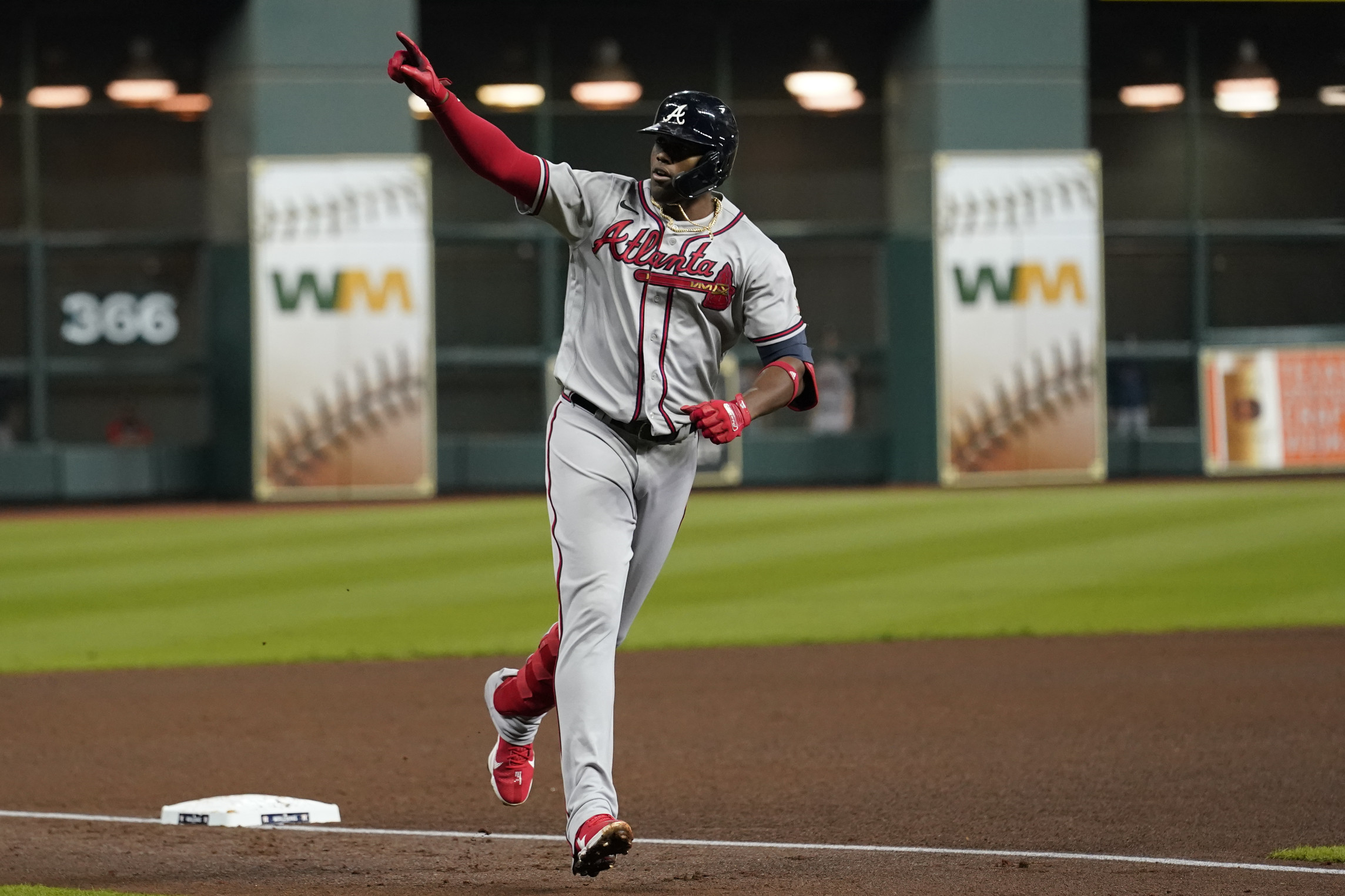 Jorge Soler wins 2021 World Series MVP