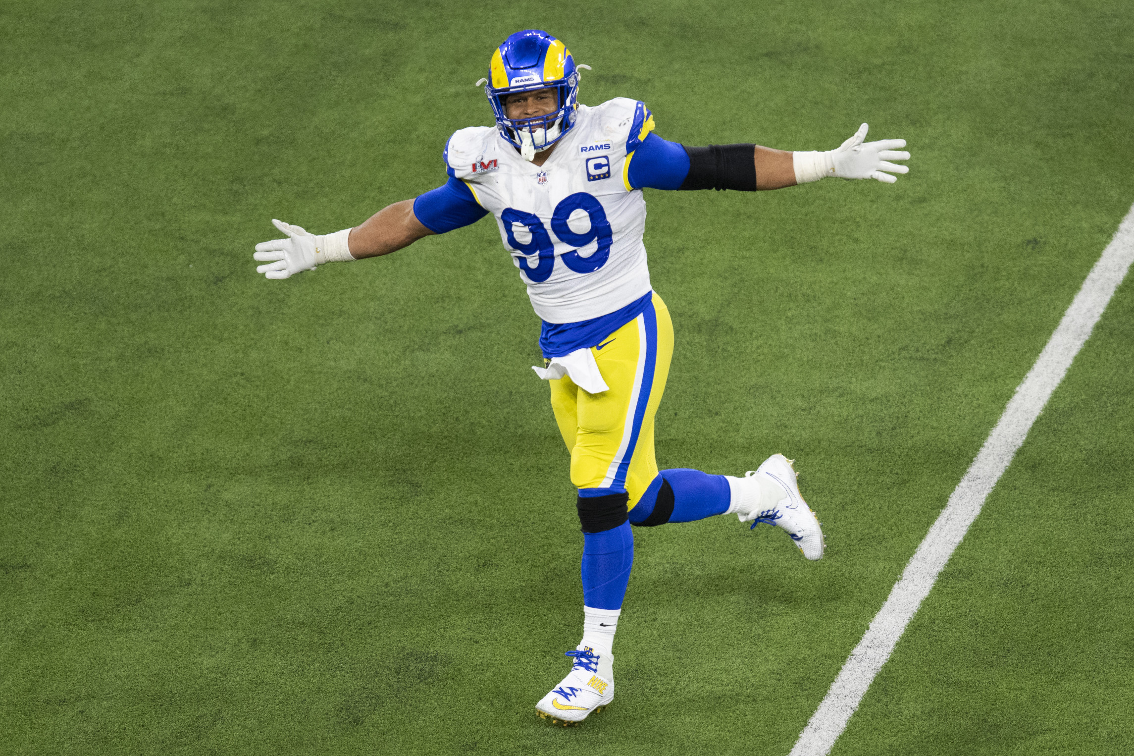 Aaron Donald says he'll be back for 2023 season amid retirement