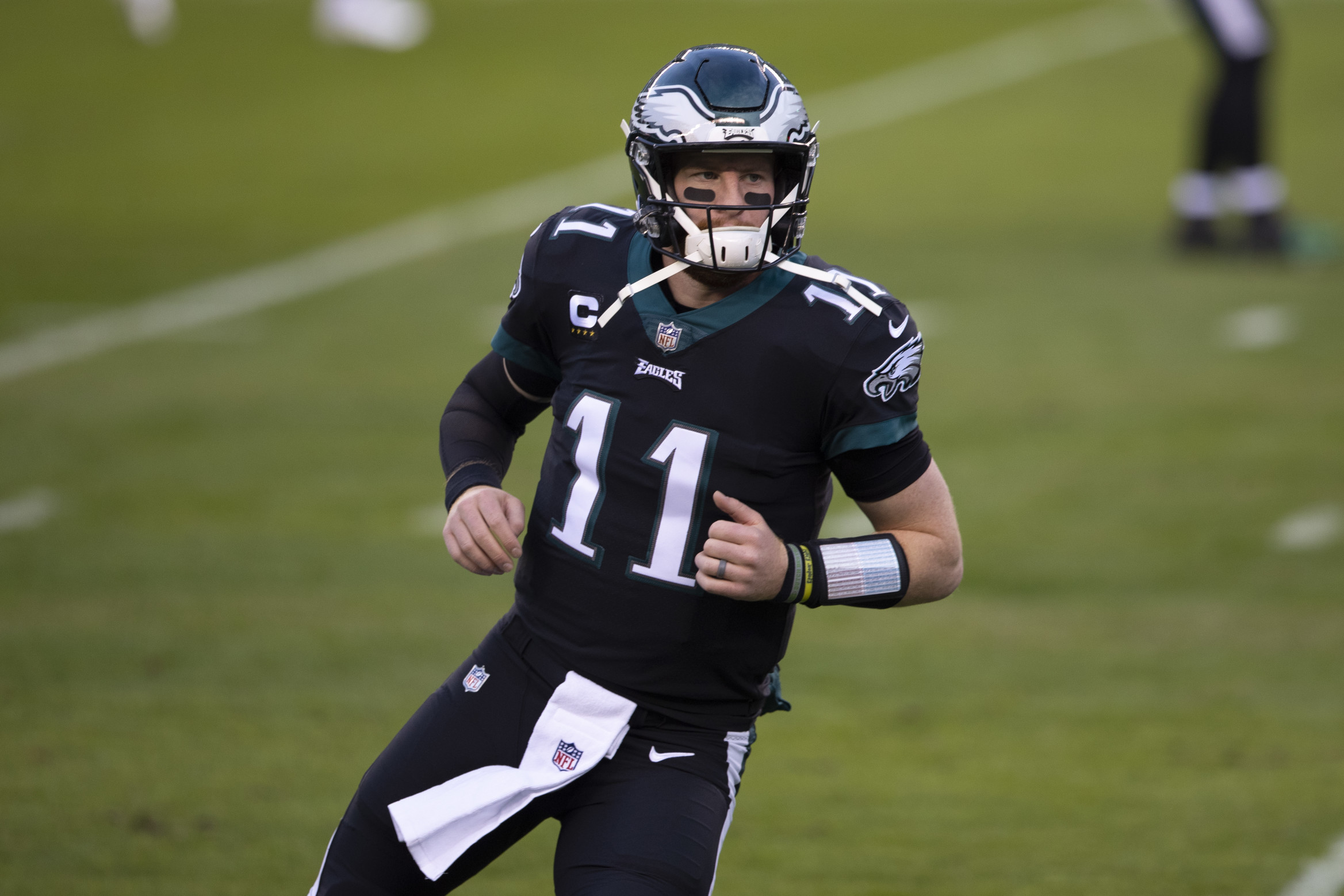 Joy in Philly: Quarterback Carson Wentz cleared to return for Eagles