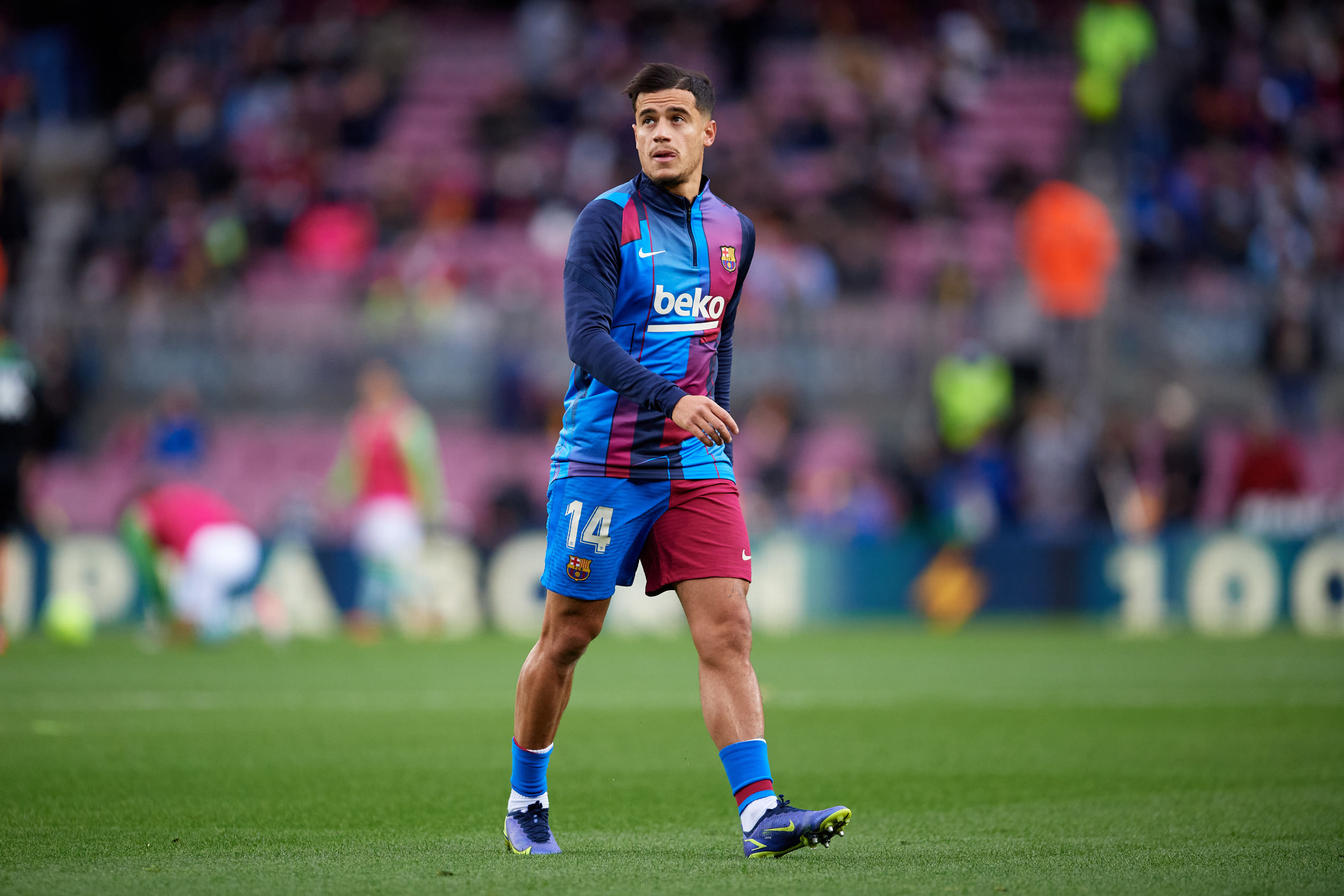 Aston Villa agree Philippe Coutinho loan from Barcelona with buy option, Aston  Villa