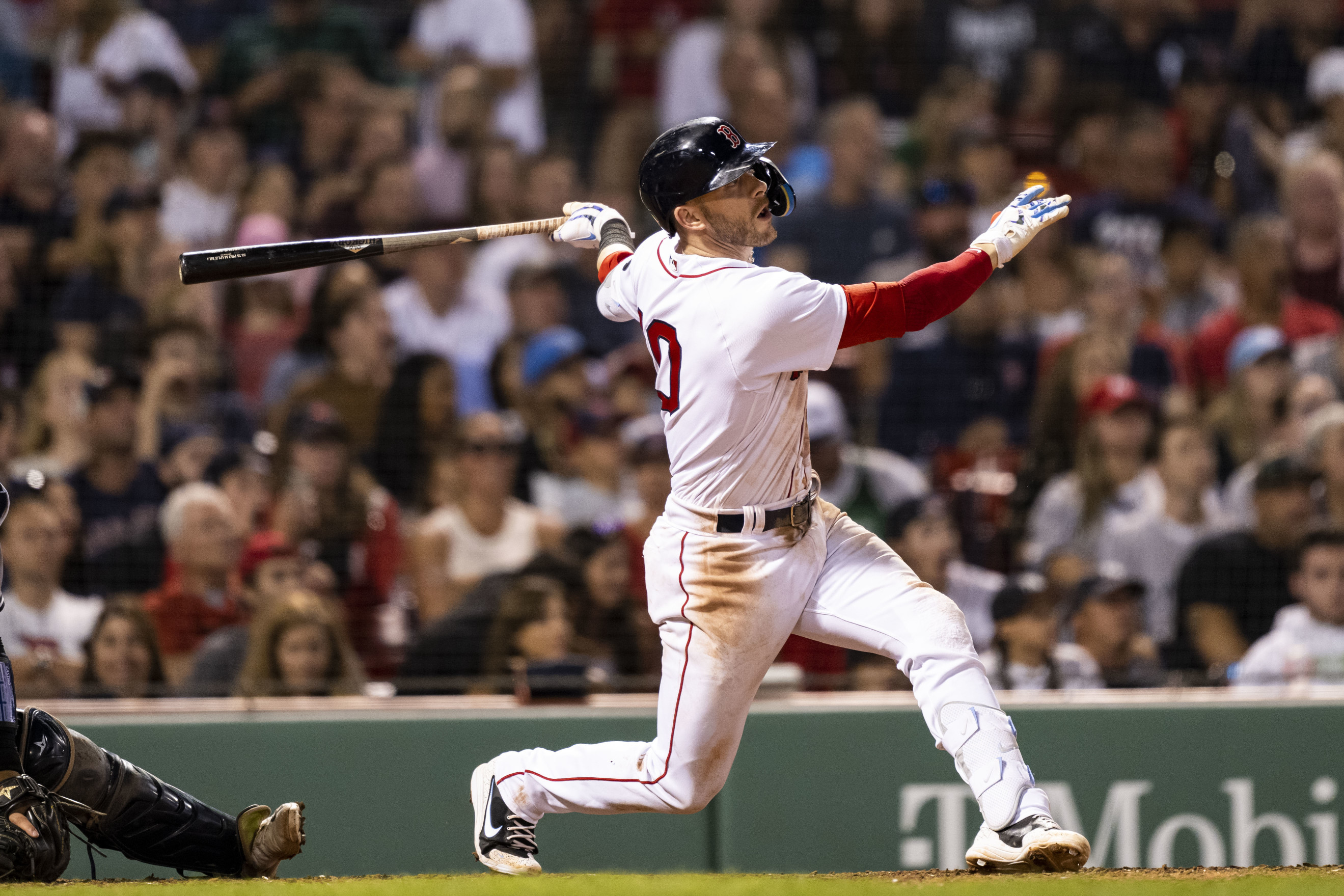 Red Sox 2B Trevor Story hit in hand while swinging, leaves game - NBC Sports