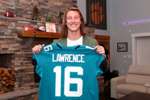 Jacksonville Jaguars: Trevor Lawrence 2021 White Jersey - Officially L