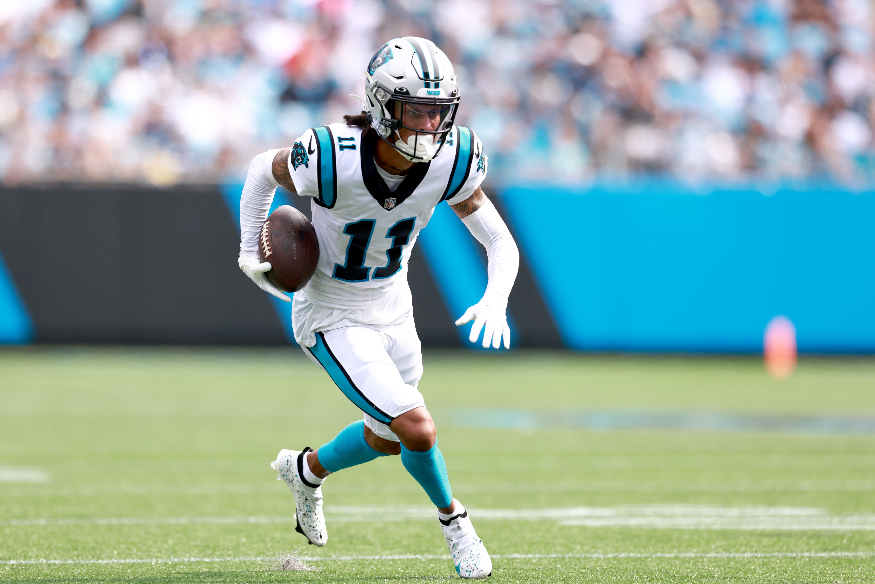 Dolphins, WR Chosen Robbie Anderson Agree to Contract Ahead of 2023 NFL  Draft, News, Scores, Highlights, Stats, and Rumors