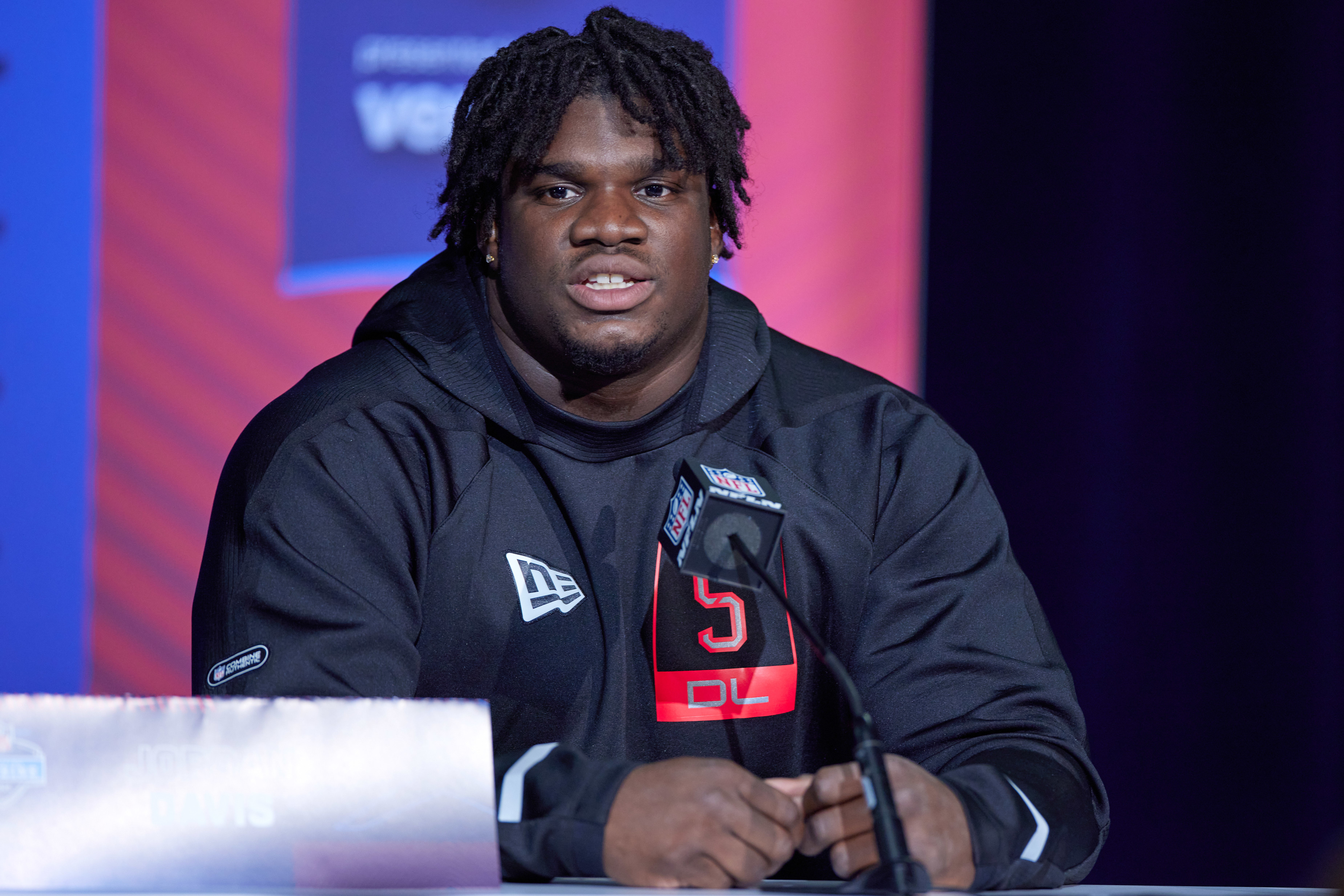 4.8 40 @341lbs Is Holy Sh-t Fast” The Rock Raves About Georgia Defensive  Stalwart Jordan Davis' NFL Combine Performance