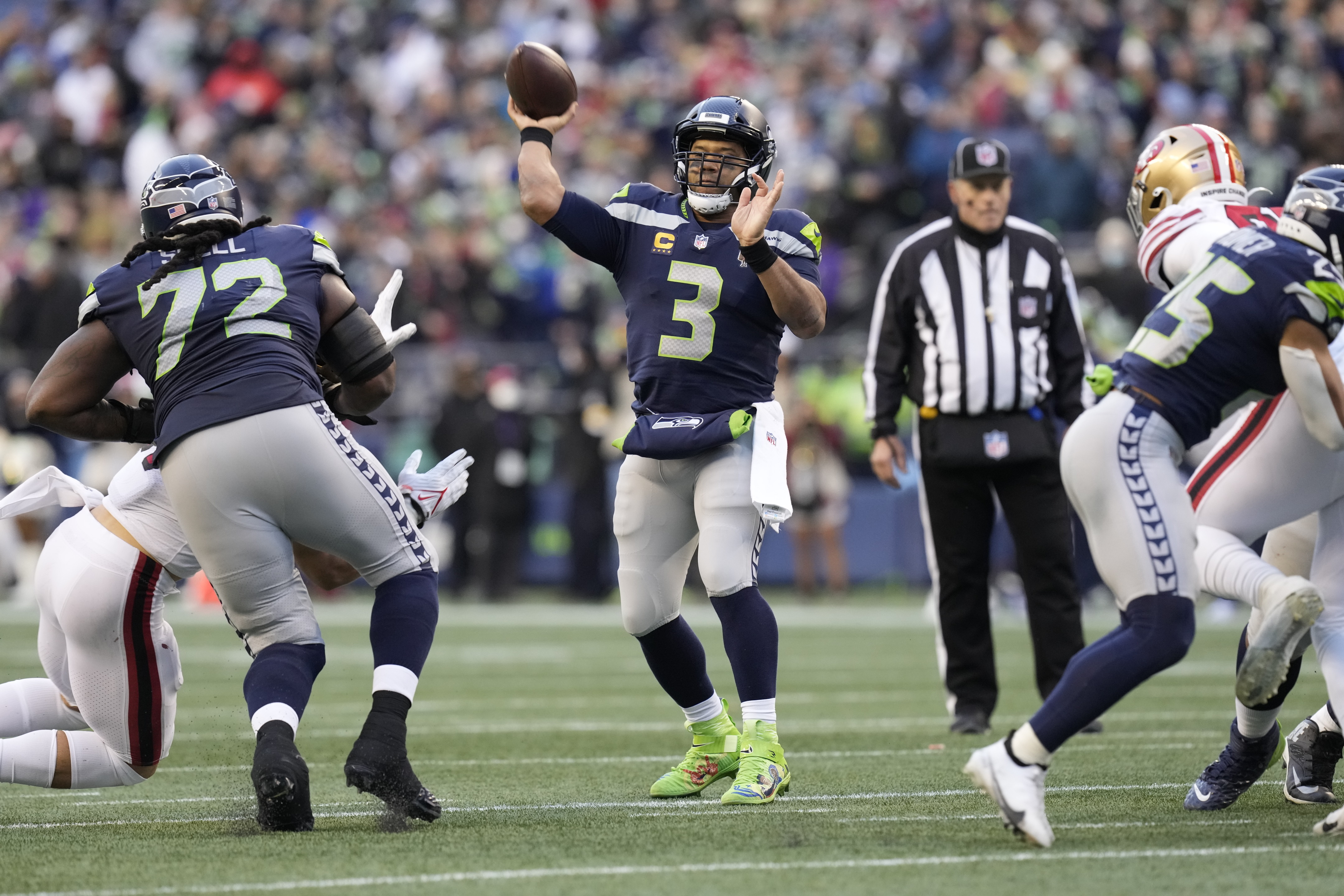 Russell Wilson Trade Rumors: Seahawks QB Open to Playing for Giants,  Saints, Broncos, News, Scores, Highlights, Stats, and Rumors