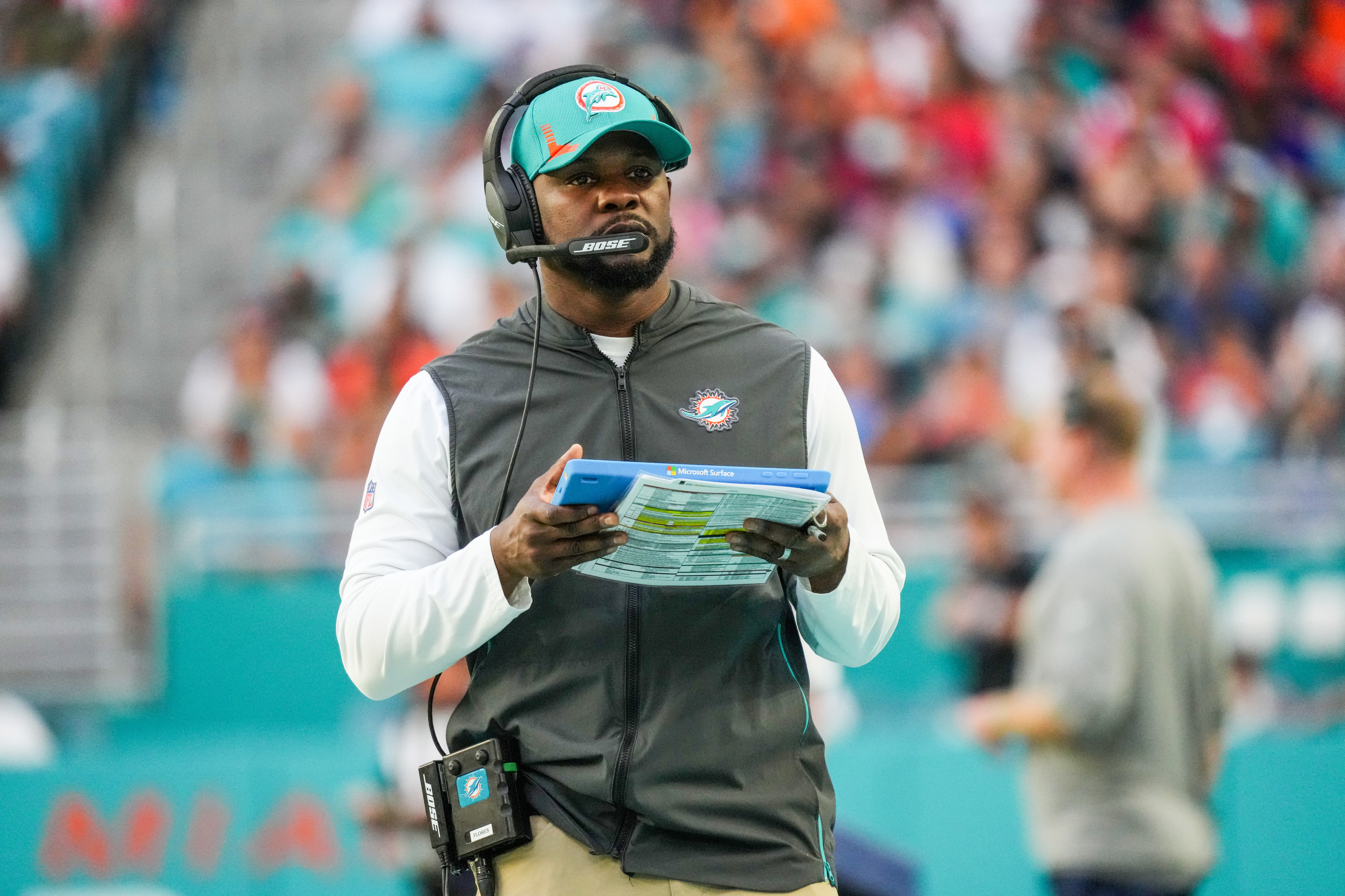 Miami Dolphins fire coach Brian Flores, keep GM Chris Grier