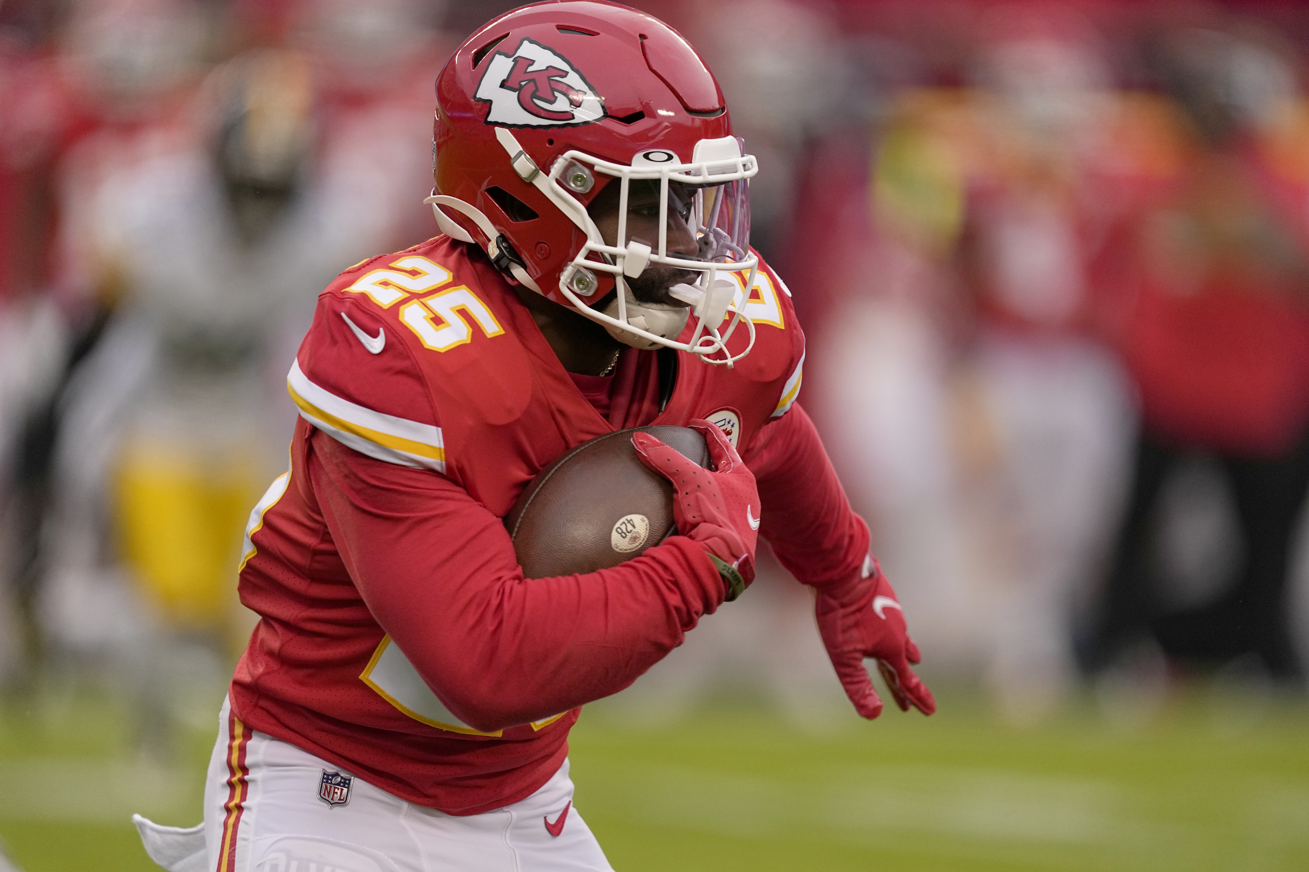 Bleacher Report: Chiefs Could Cut Clyde Edwards-Helaire