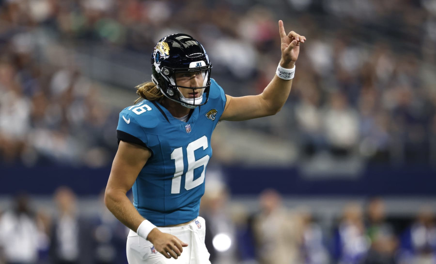 Trevor Lawrence fantasy football start/sit advice: What to do with