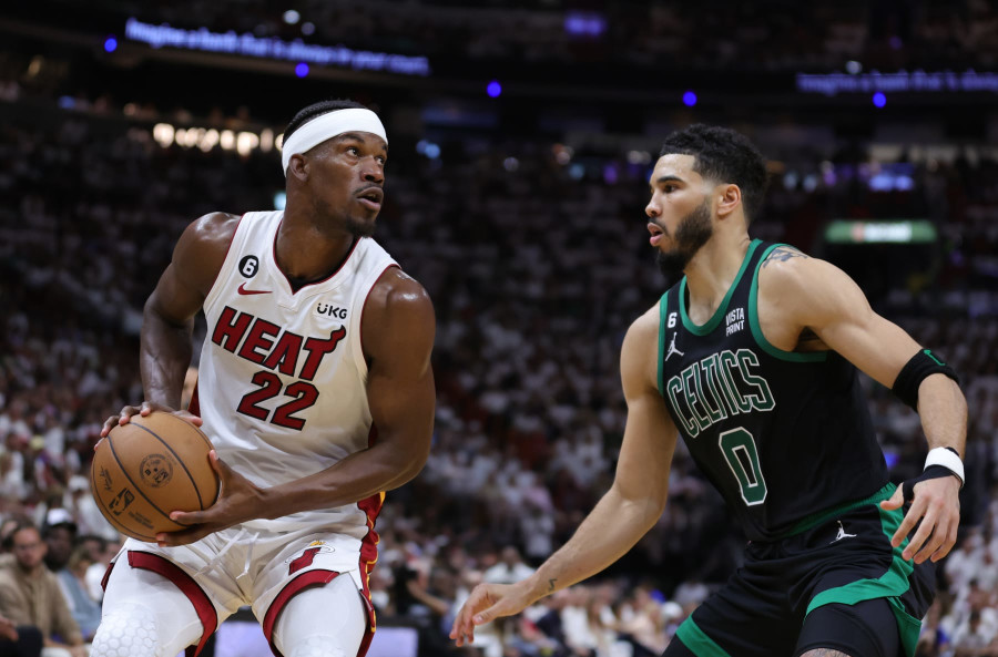 Celtics sobrevivem contra Heat na NBA, e Tatum vai à loucura