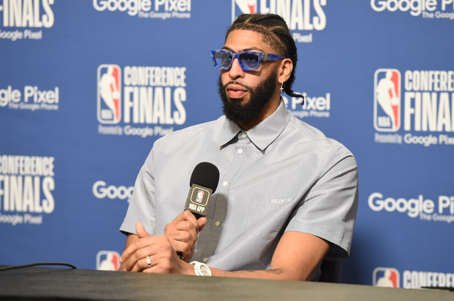 Anthony Davis extension: Lakers agree to three-year, $186M deal with former  All-Star, per report 