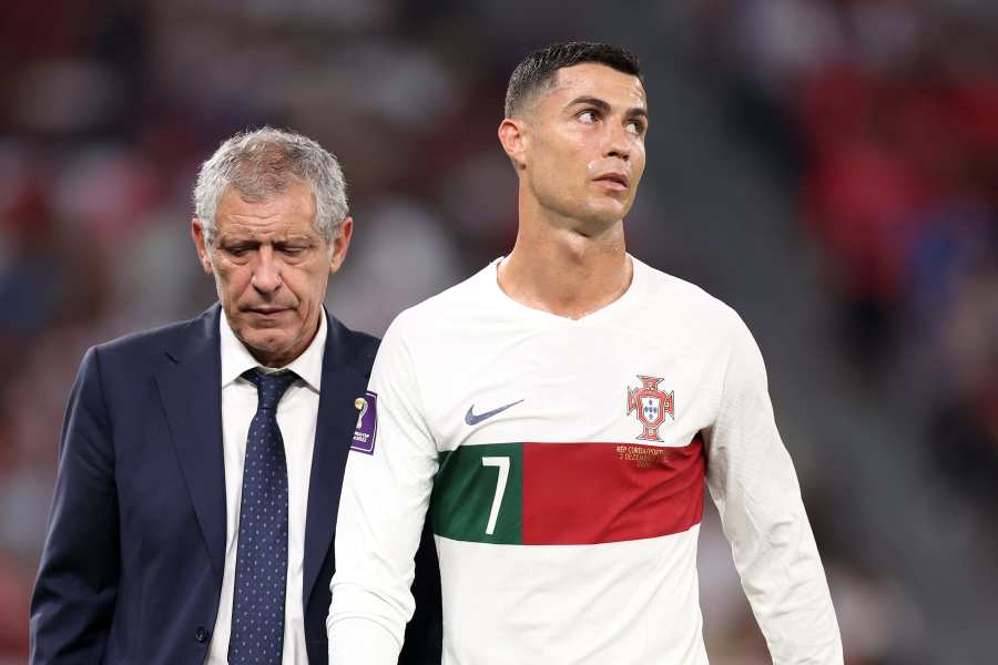 Cristiano Ronaldo rows with cameraman after being subbed