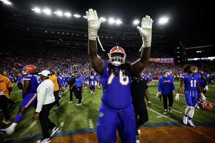 4 Florida, Tennessee Players Suspended for On-Field Fight During Saturday's  Game | News, Scores, Highlights, Stats, and Rumors | Bleacher Report