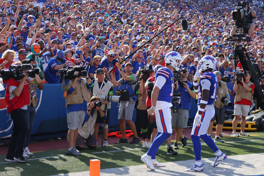 Bills end Miami's hot streak in Week 4, new AFC Faves?